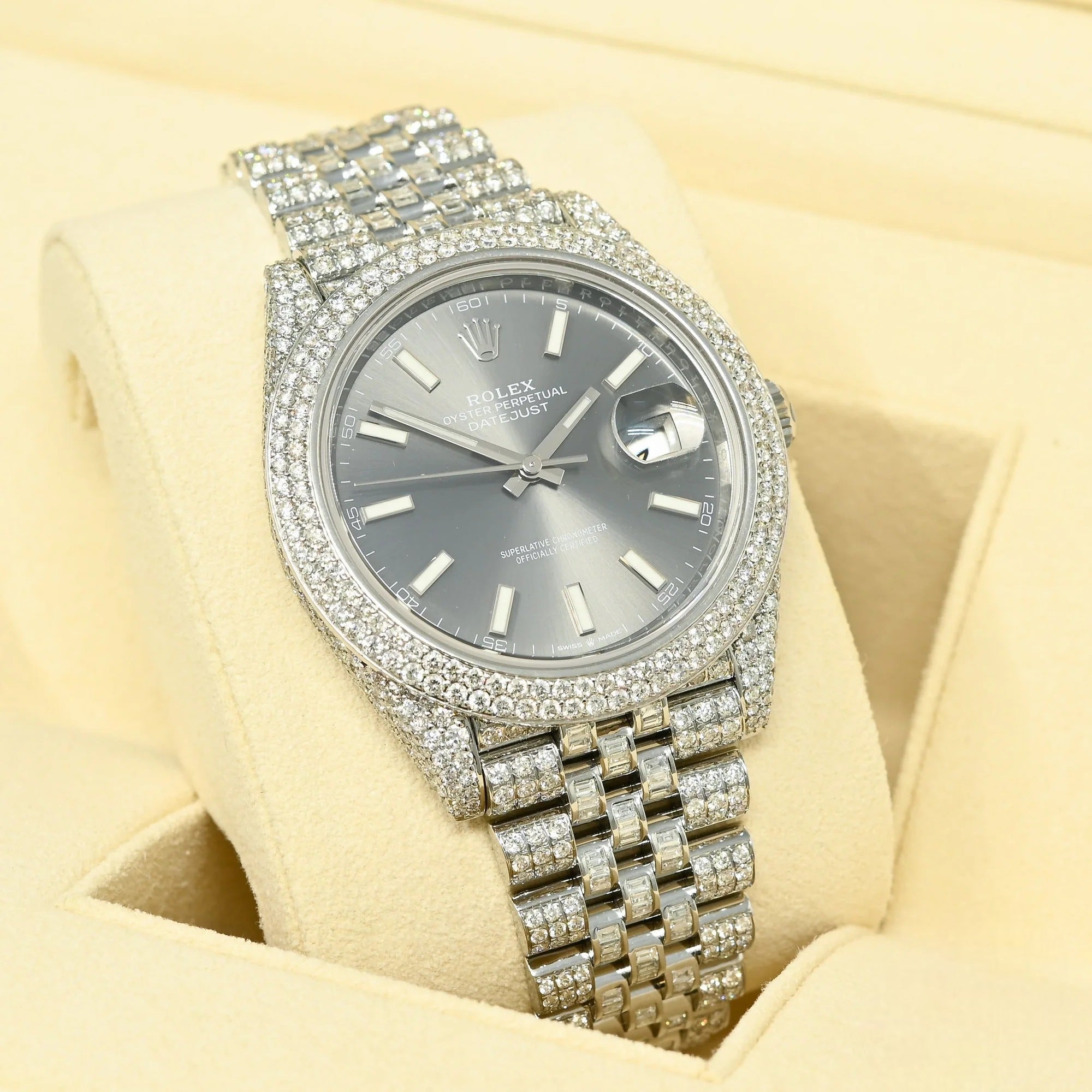 DATEJUST 41MM - JUBILEE FULL HONEYCOMB RHODIUM - Iced out
