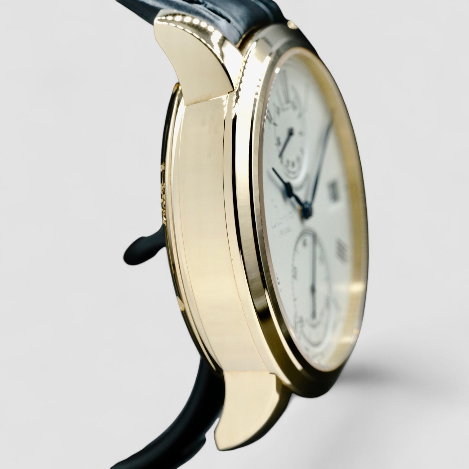 Senator Chronometer 18K Yellow Gold Silver Dial