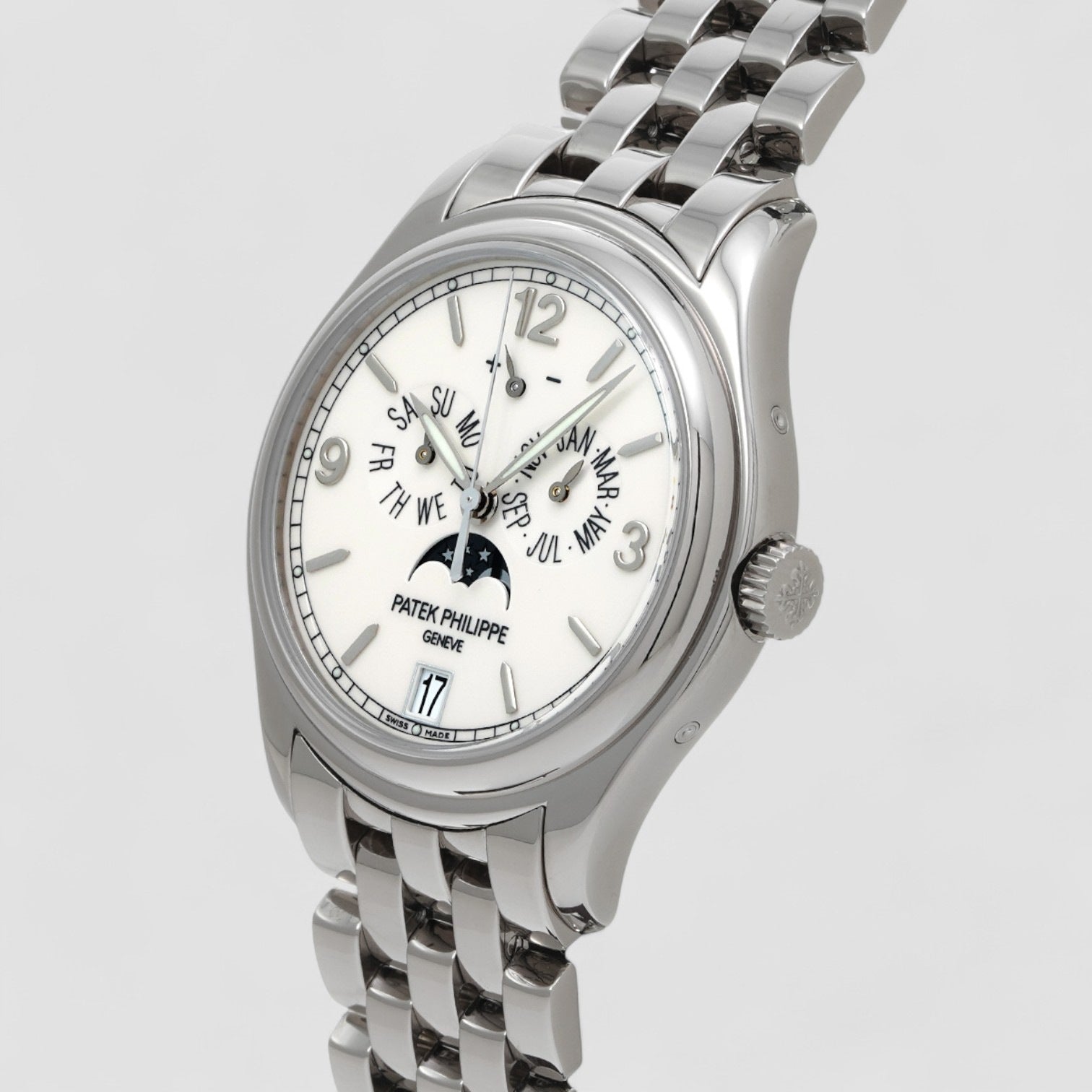Annual Calendar 18k White Gold Porcelain Dial Bracelet Description