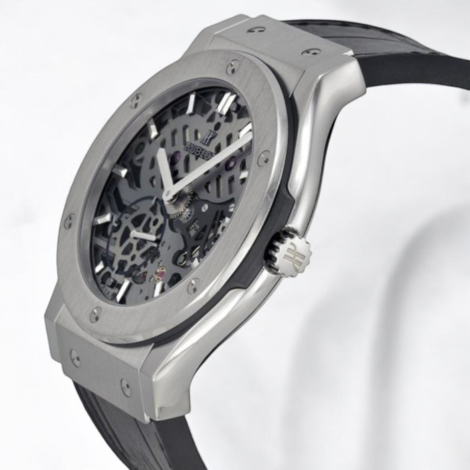 Classic Fusion Ultra Thin Skeleton Titanium
