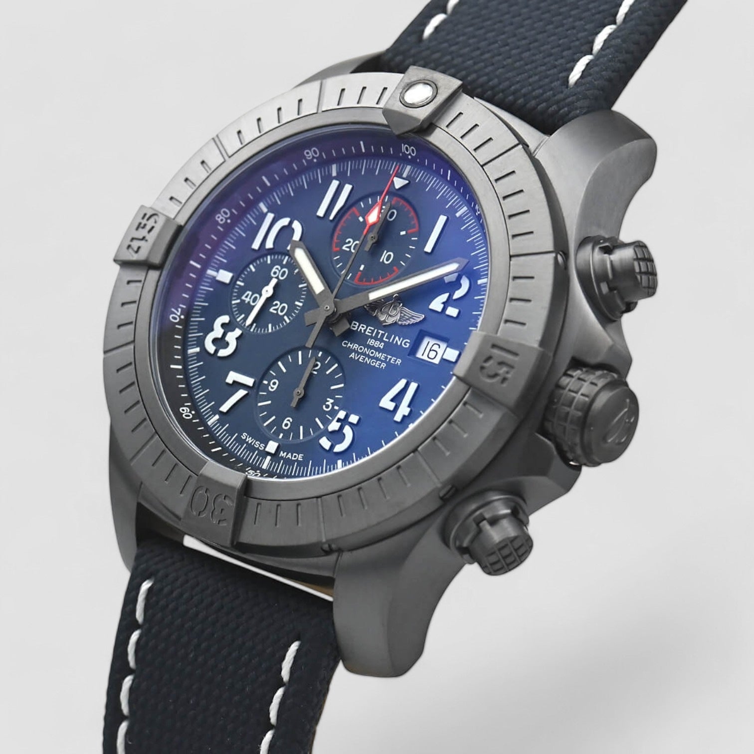 Super Avenger Chronograph 48 Mens Watch