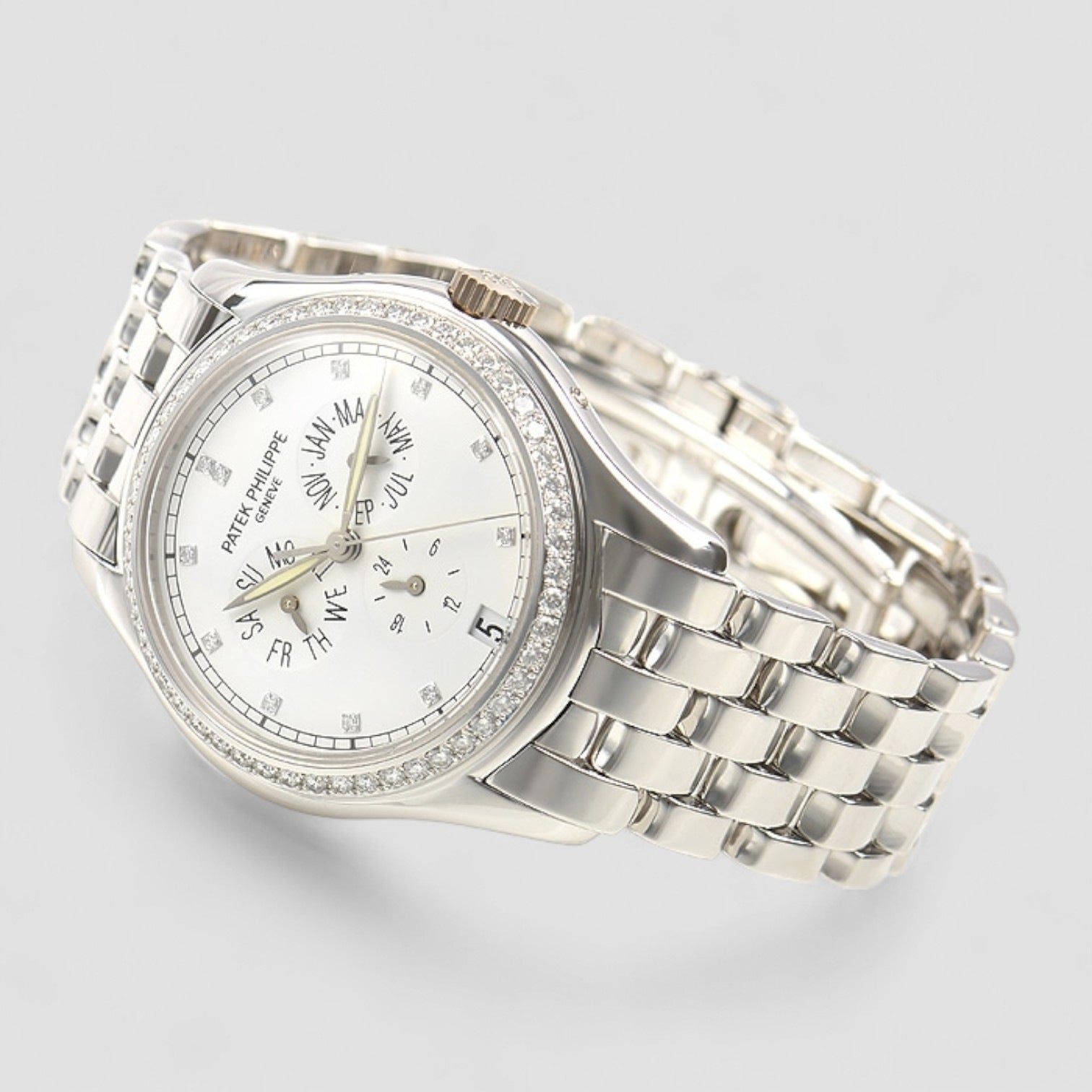 Annual Calendar 18K White Gold Diamond