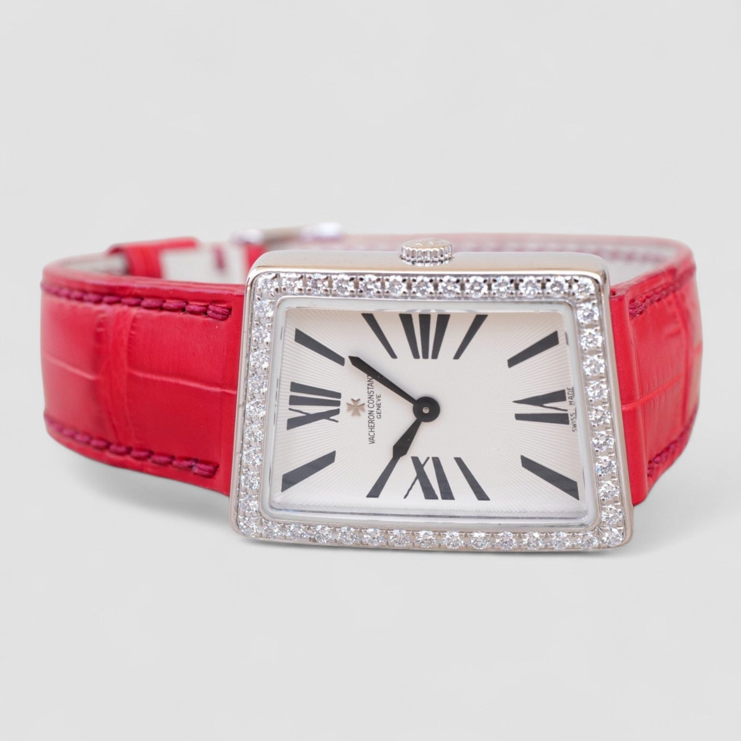 1972 Asymmetric Small White Gold Ladies
