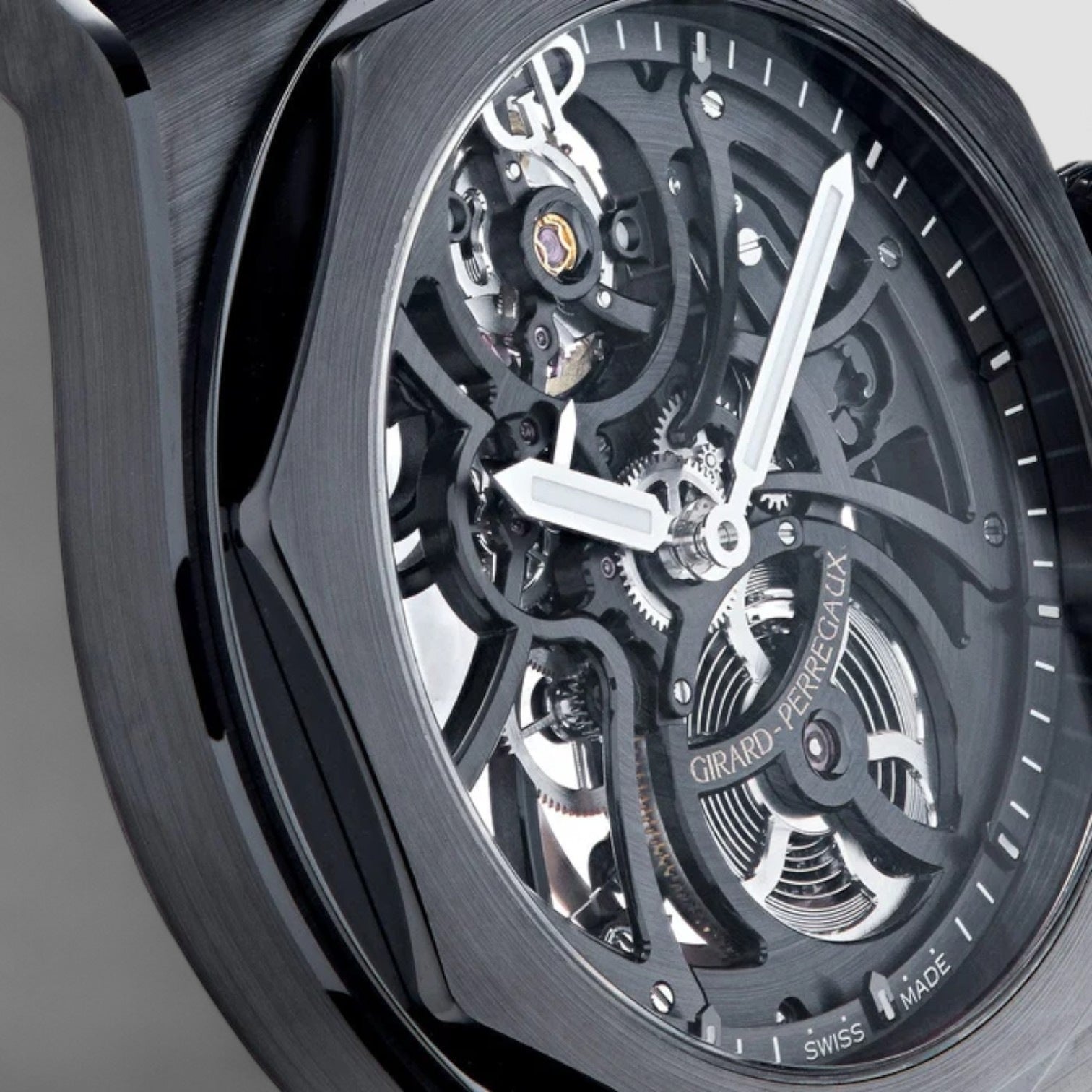 Laureato Skeleton Black Ceramic