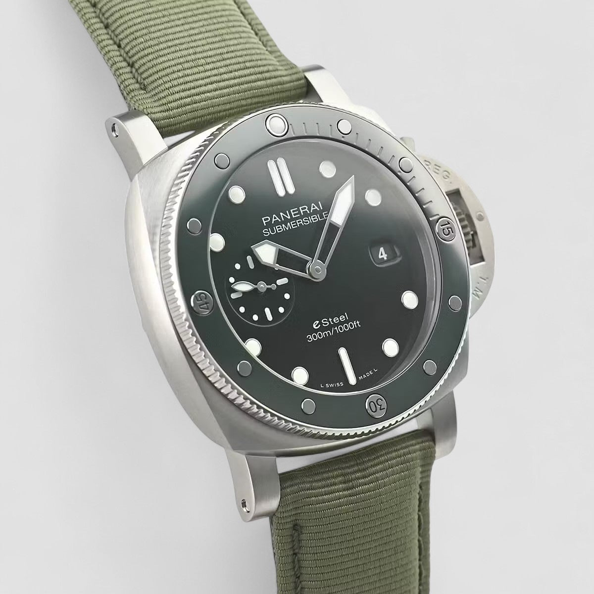 Submersible Quarantaquattro Verde