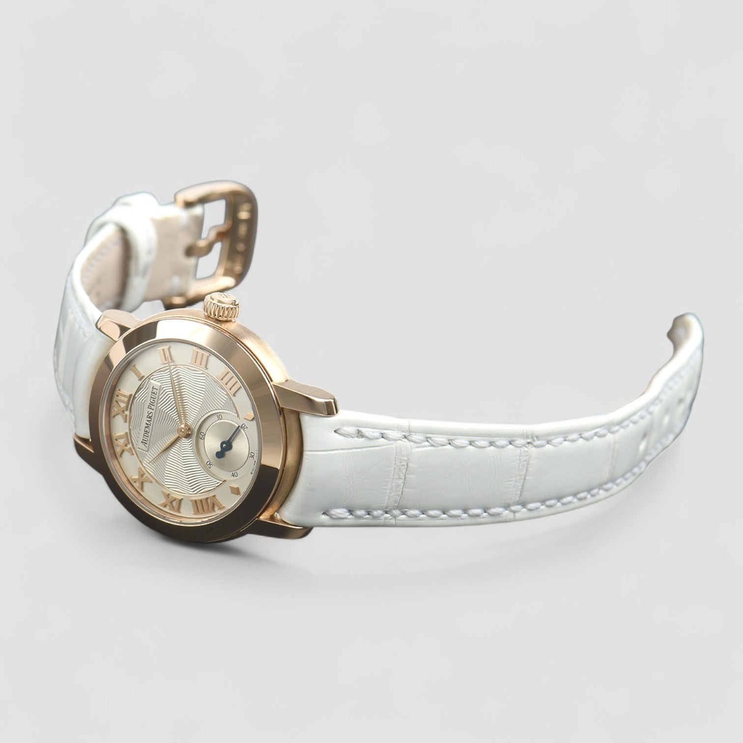 Jules 18 ct Gold Manual Winding Women's Watch