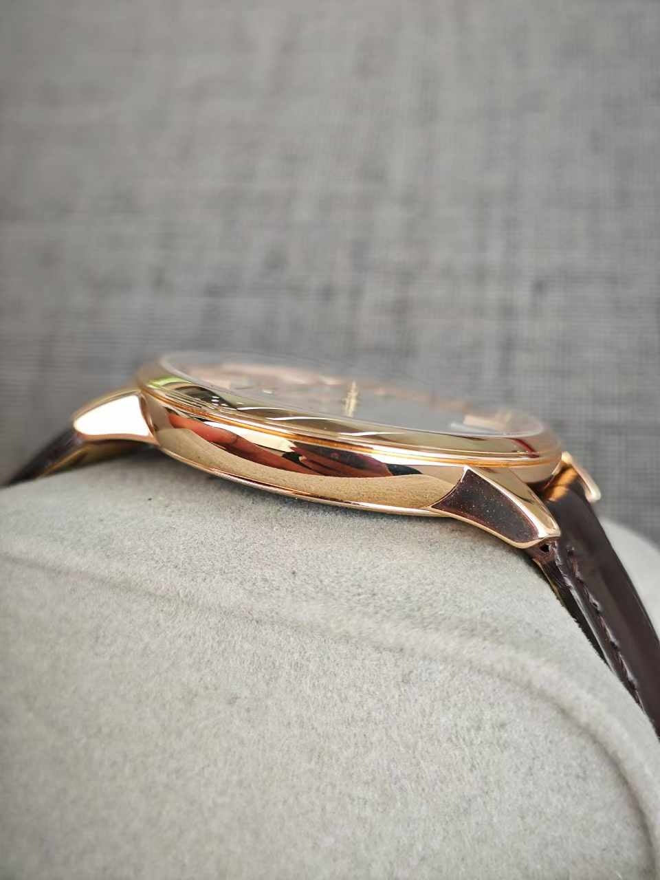 PATRIMONY PETIT MODÈLE 36 mm
