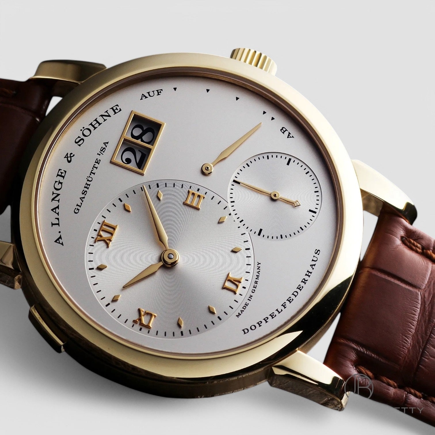 Range 1 18k Yellow Gold