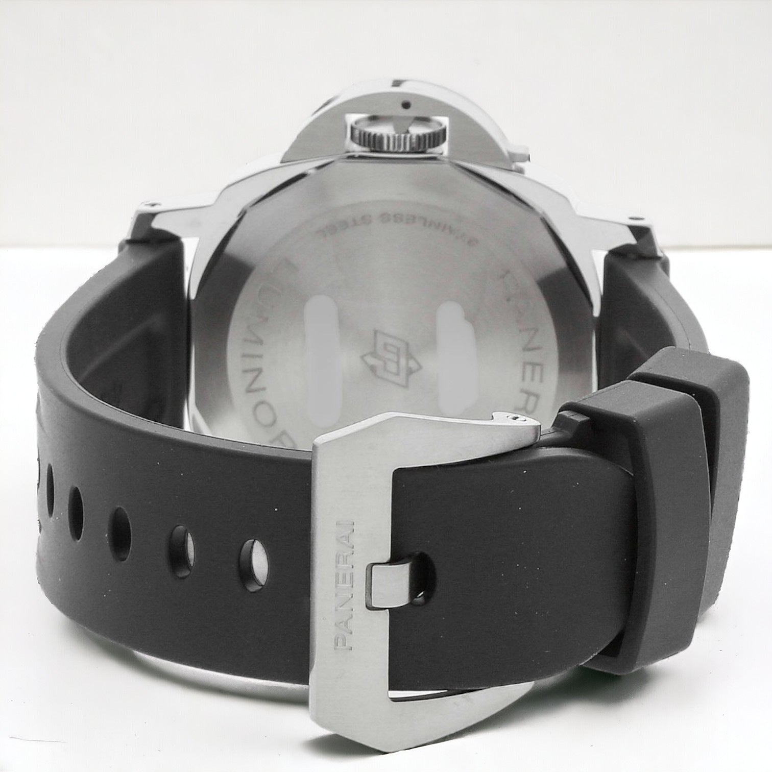 Luminor Base Logo 44mm