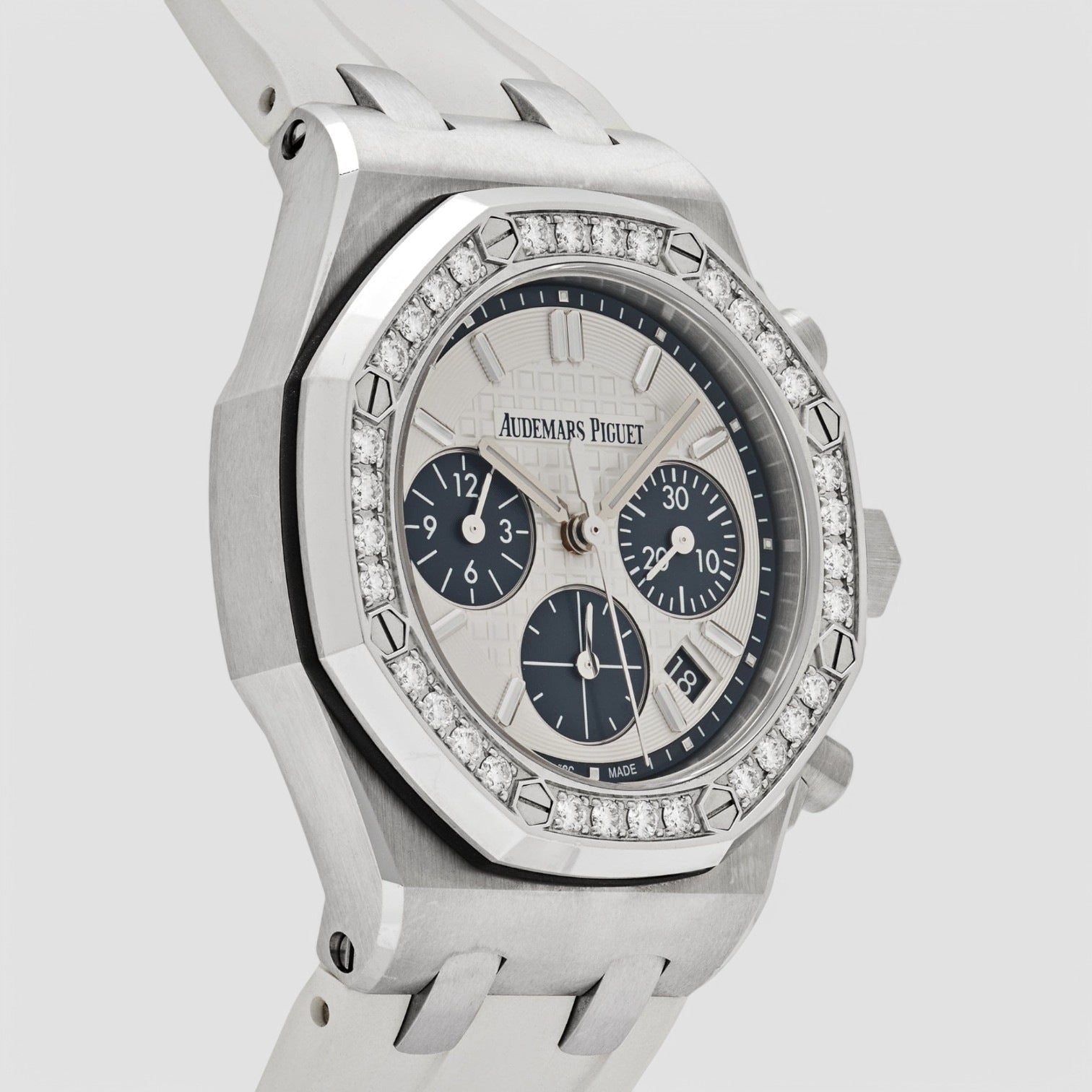 Royal Oak Offshore Stainless Steel Silver Dial Diamond Bezel