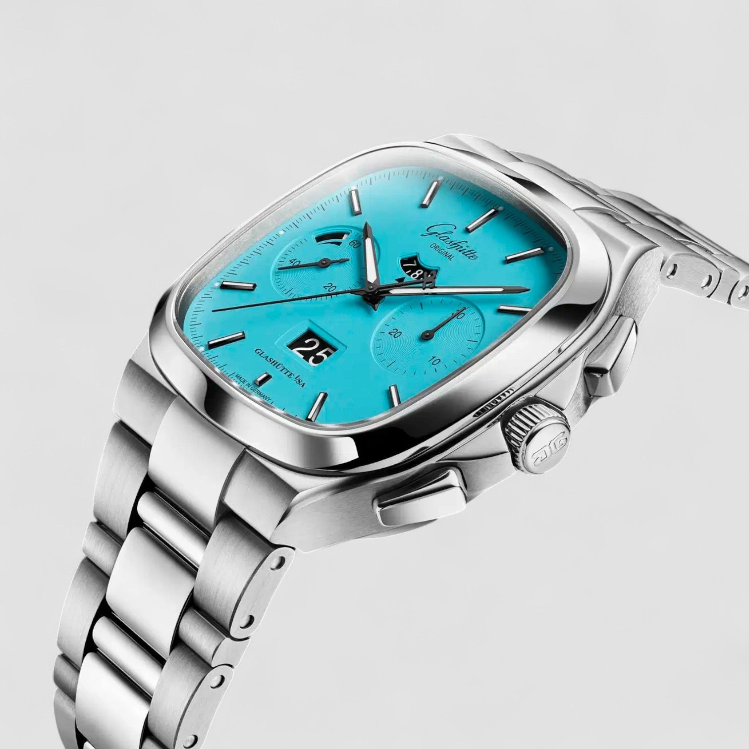 Seventies Chronograph Panorama Date Mens Watch