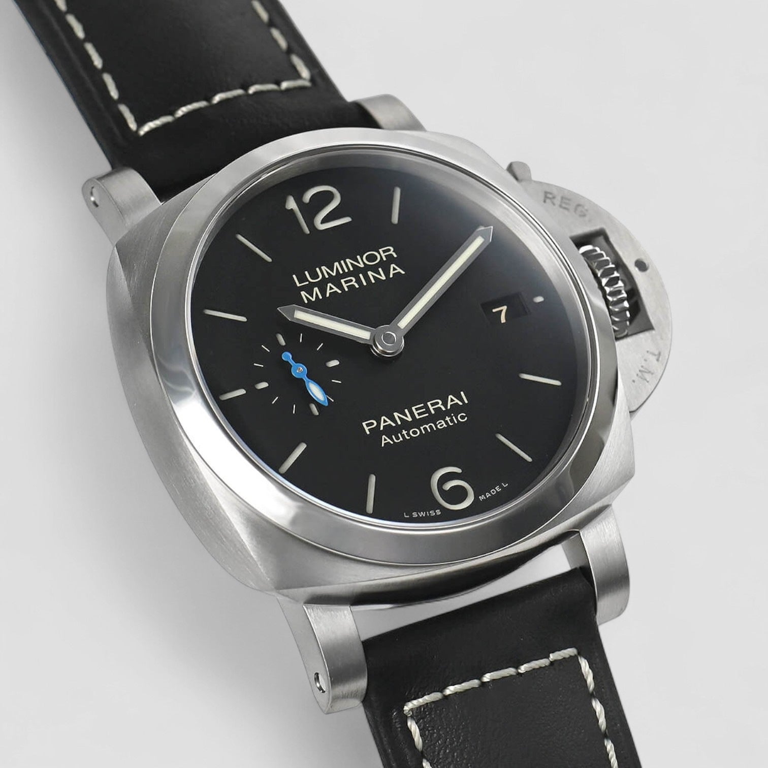 Luminor Marina Automatic Black Dial Black Leather Men's Watch 42mm