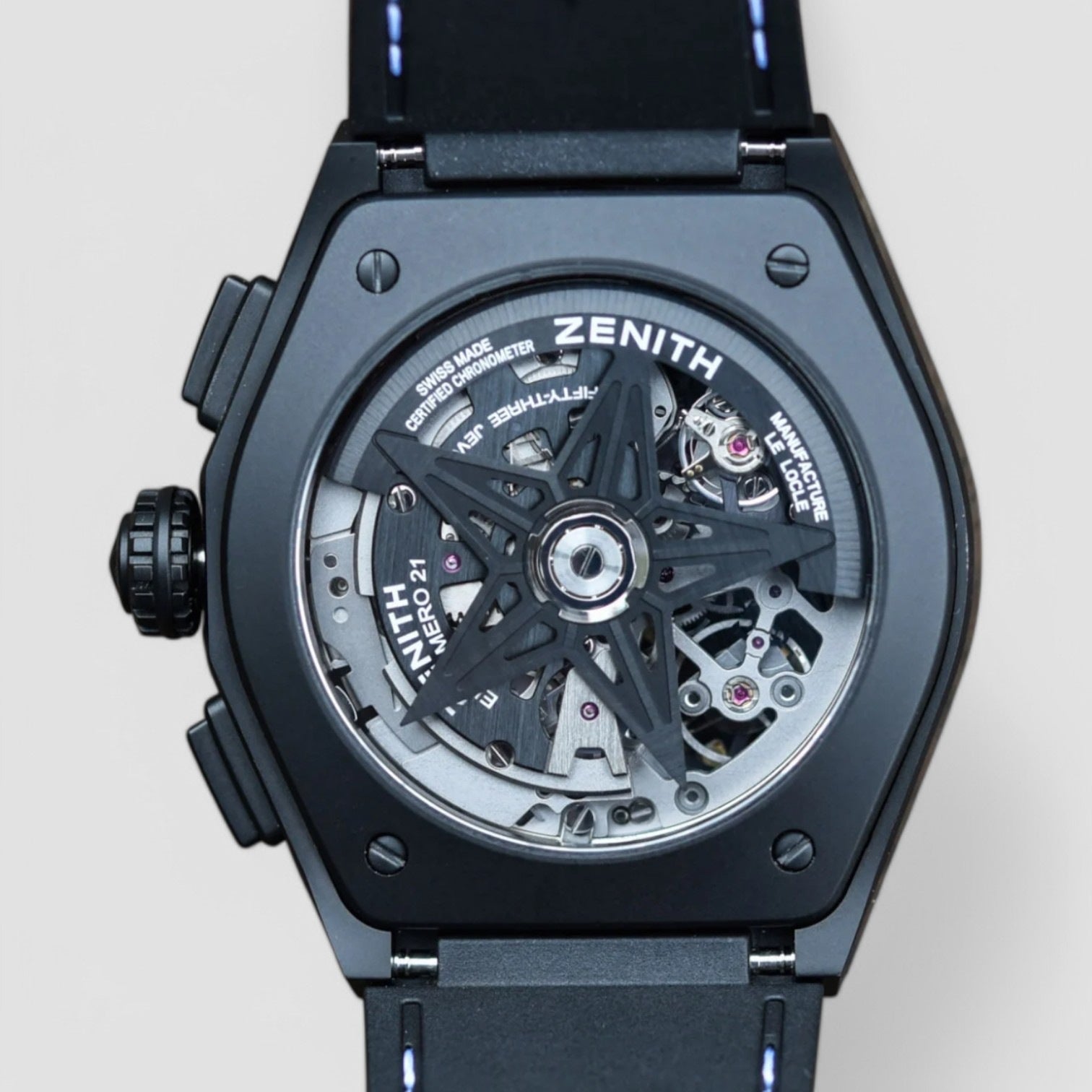 Defy 21 Chronograph Black & White