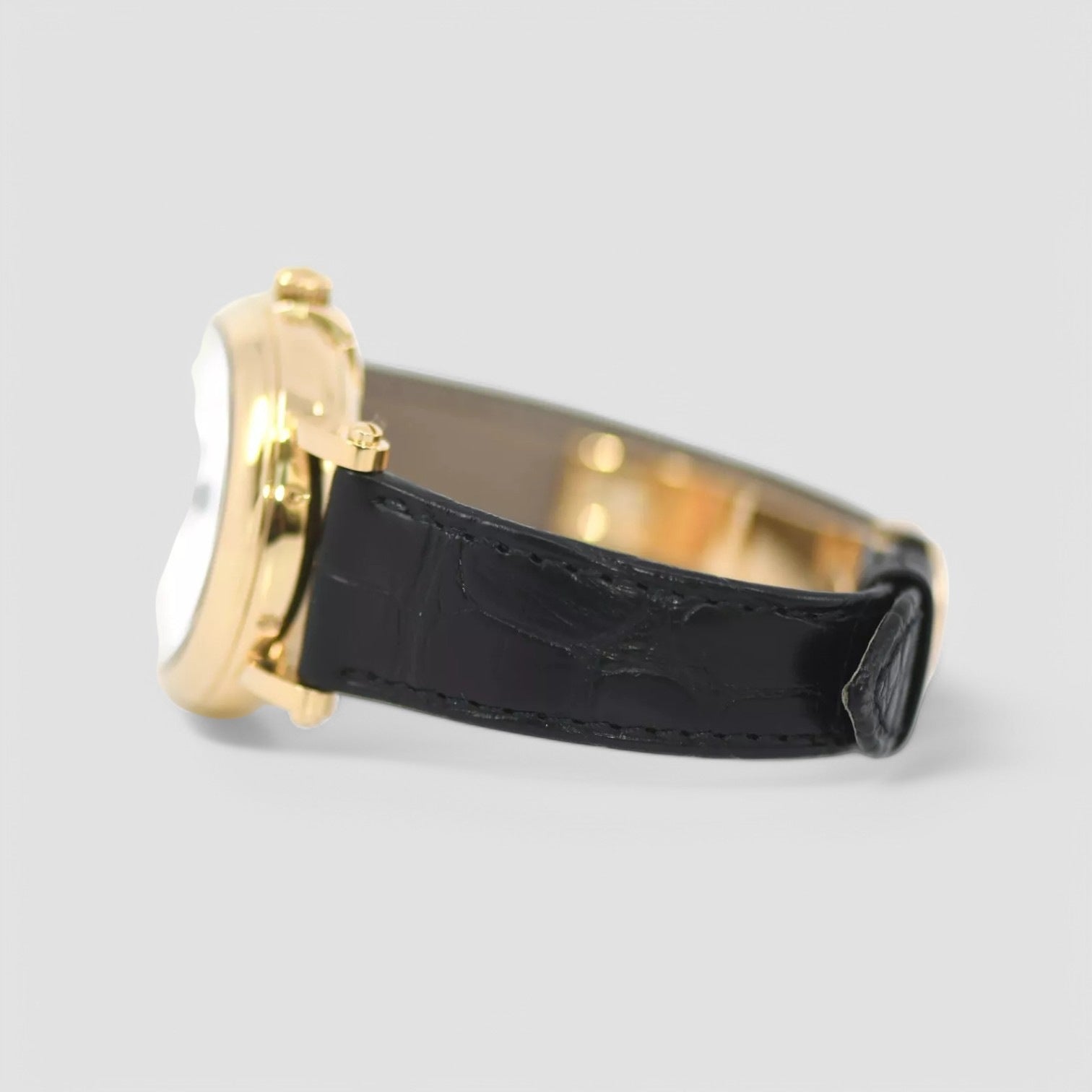 Retrograde Perpetual Calendar 18K Yellow Gold