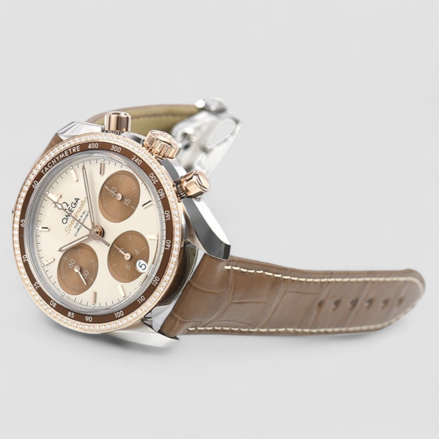 Montre Omega Speedmaster 38 automatique Co-Axial chronographe