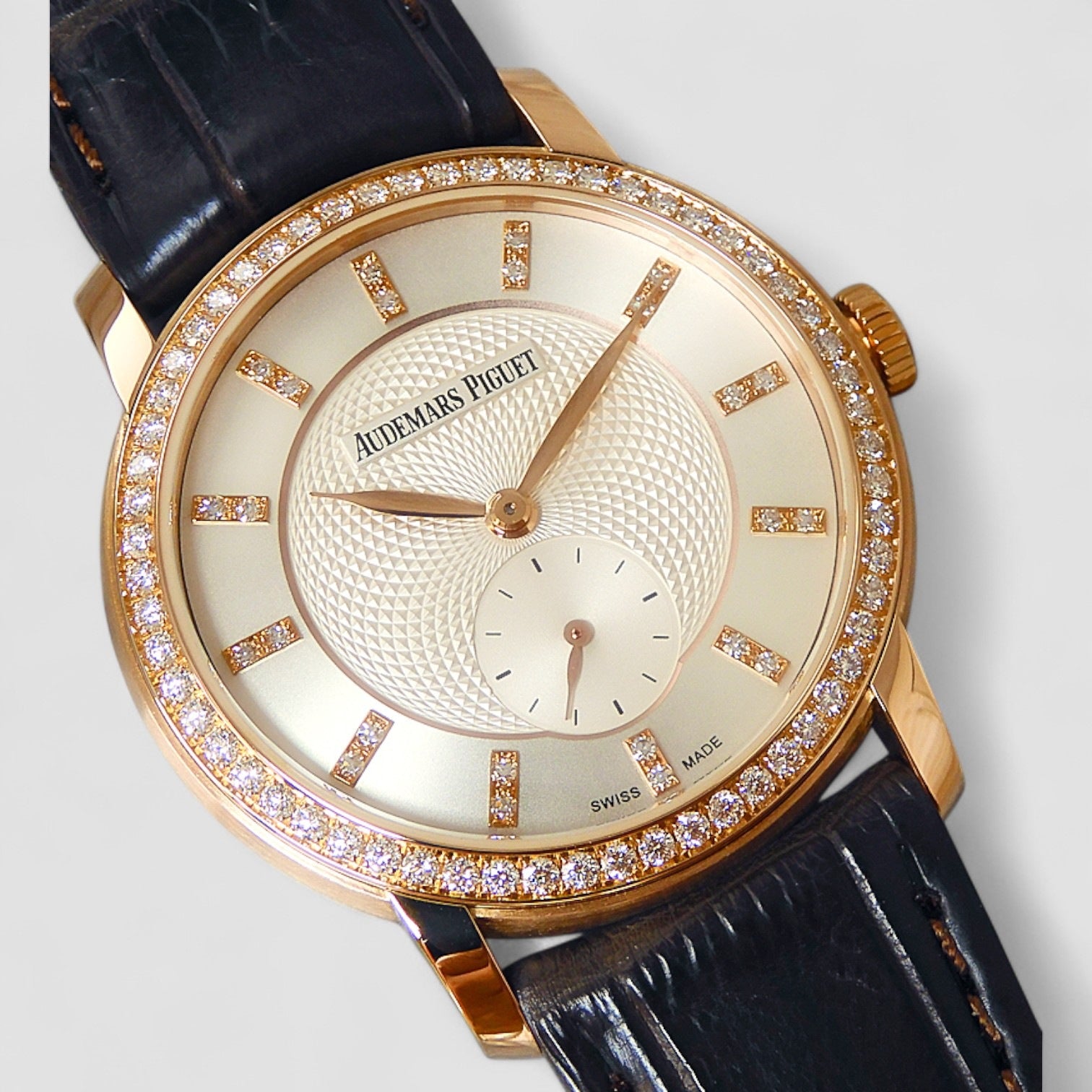 JULES AUDEMARS LADIES ROSE GOLD WITH DIAMONDS