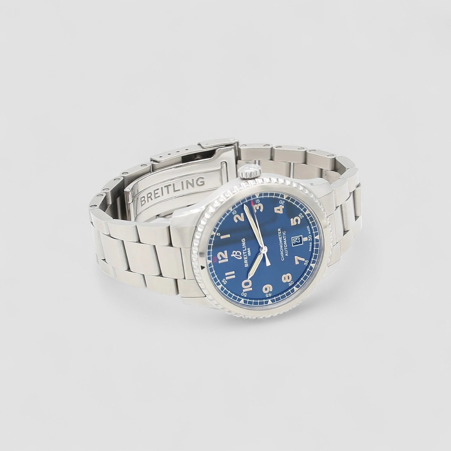 Aviator 8 Automatic 41