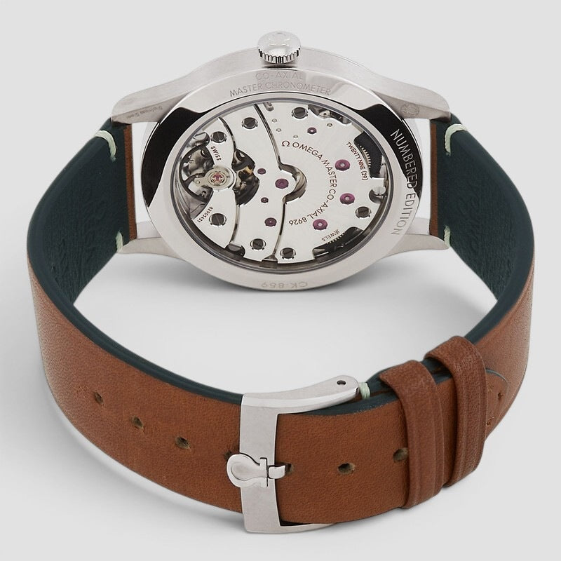 Specialities Hand Wind Silver Dial Men's Watch