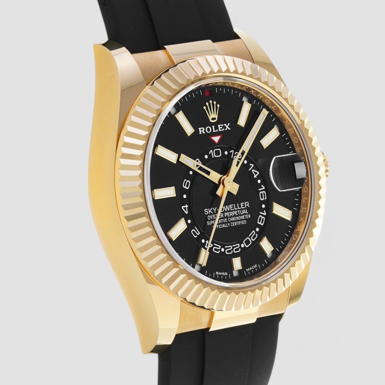 Sky Dweller Black Dial 18k Yellow Gold / OysterFlex 2022