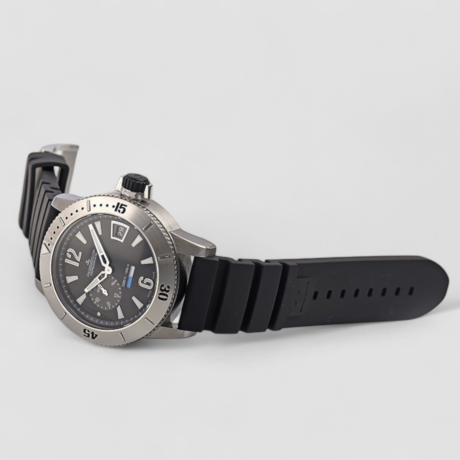 Master Compressor Diving GMT Titanium Black Dial Description