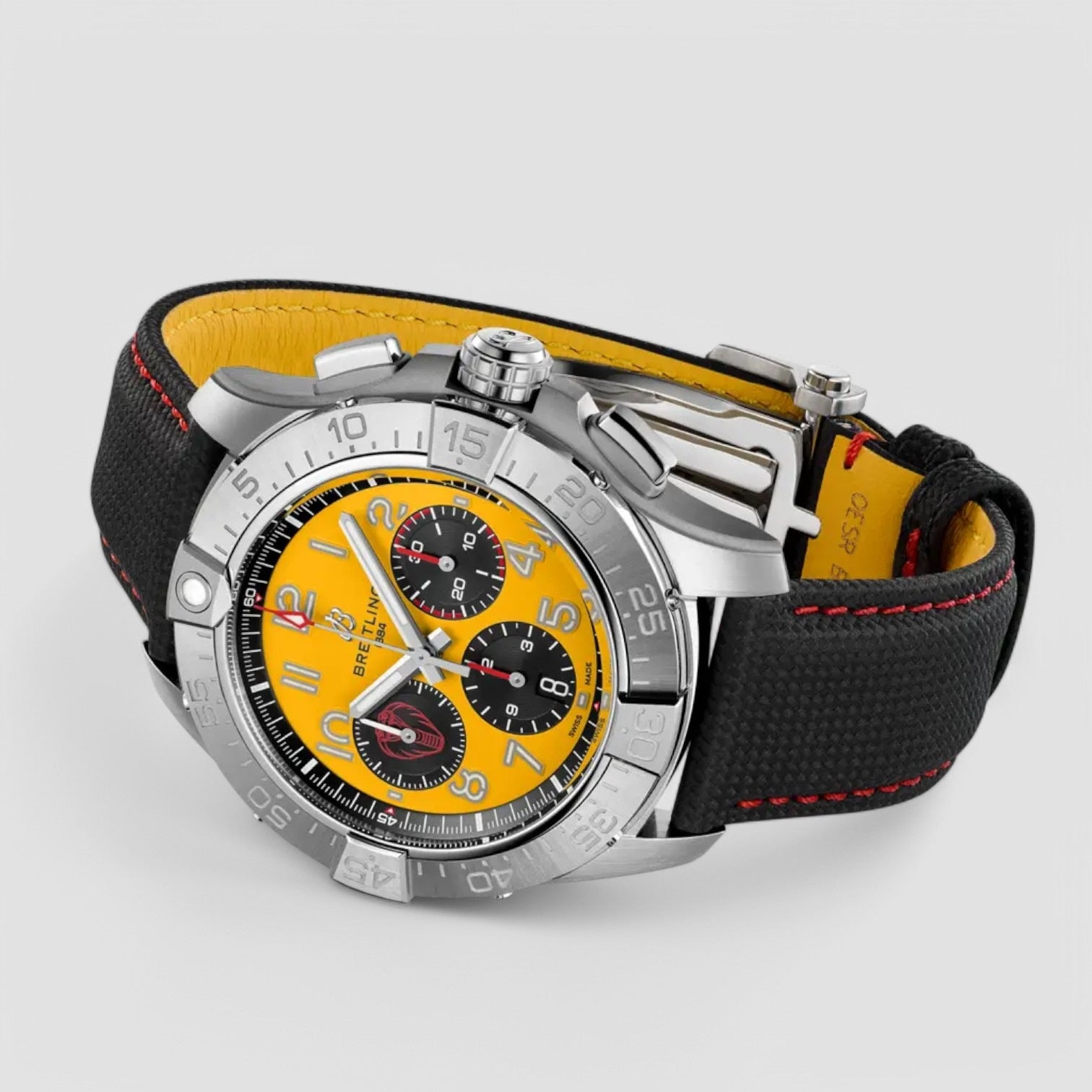Avenger B01 Chronograph 44 Cobra Limited Edition