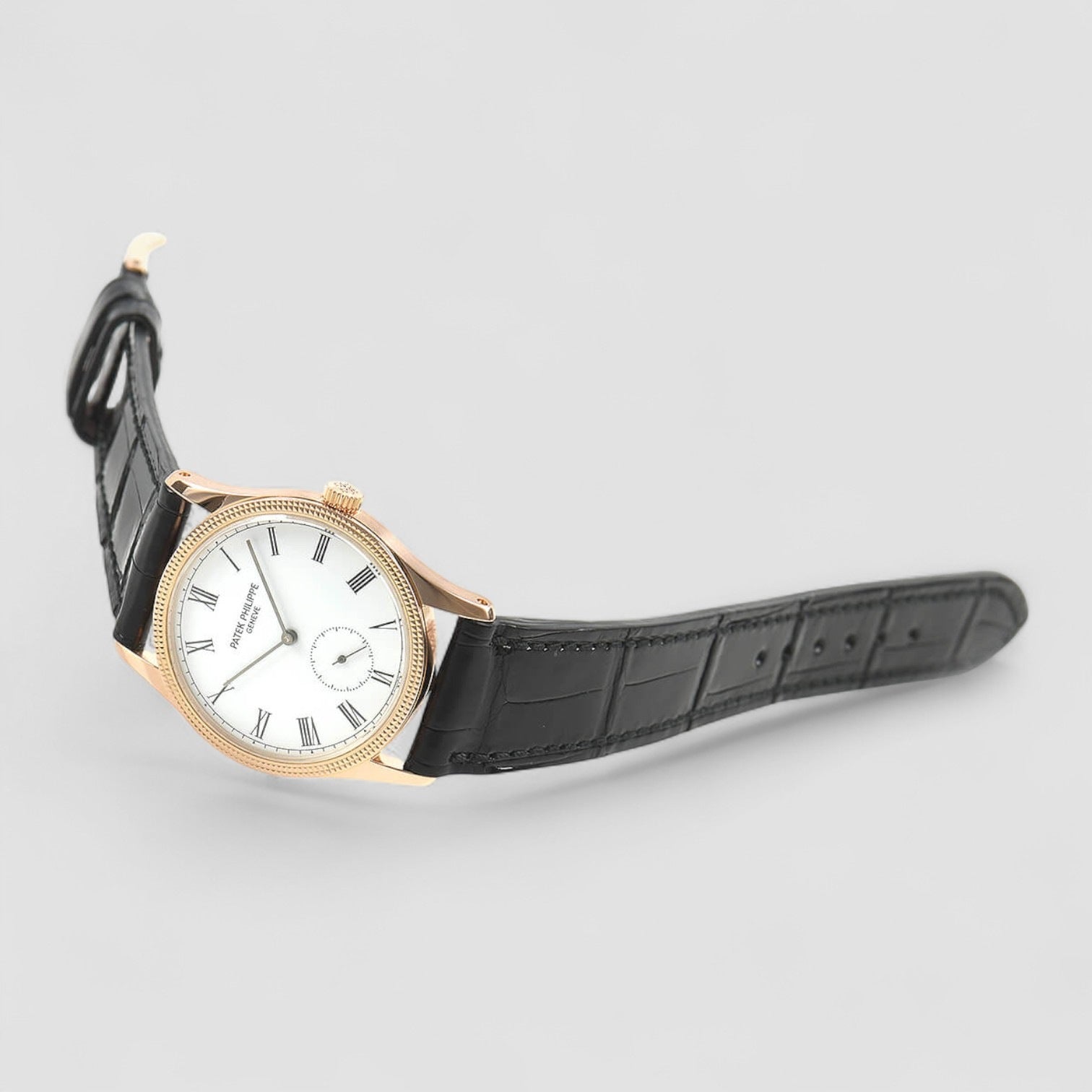 Calatrava Manual Wind 18K Yellow Gold Description