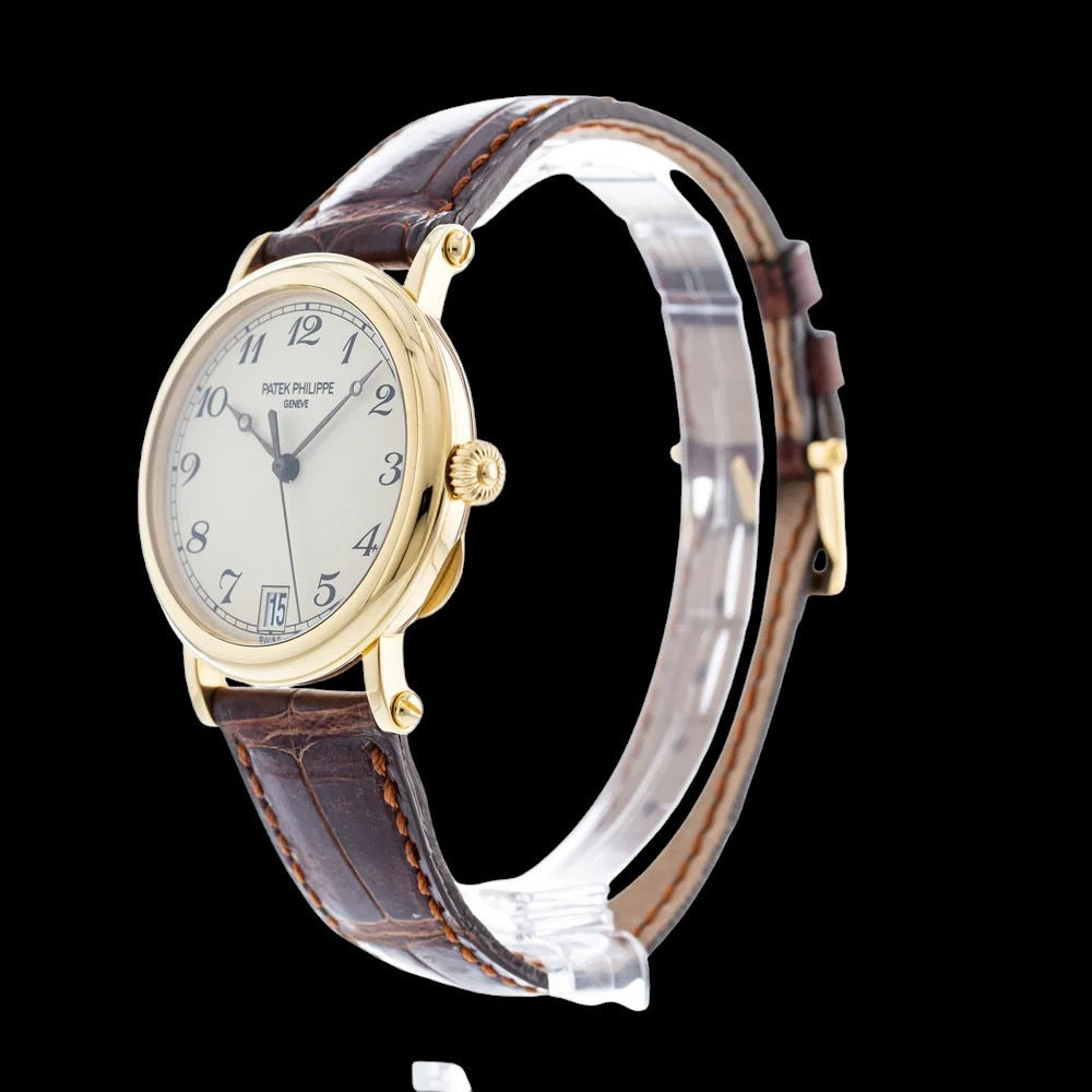 Calatrava Officers Case 18K Yellow Gold
