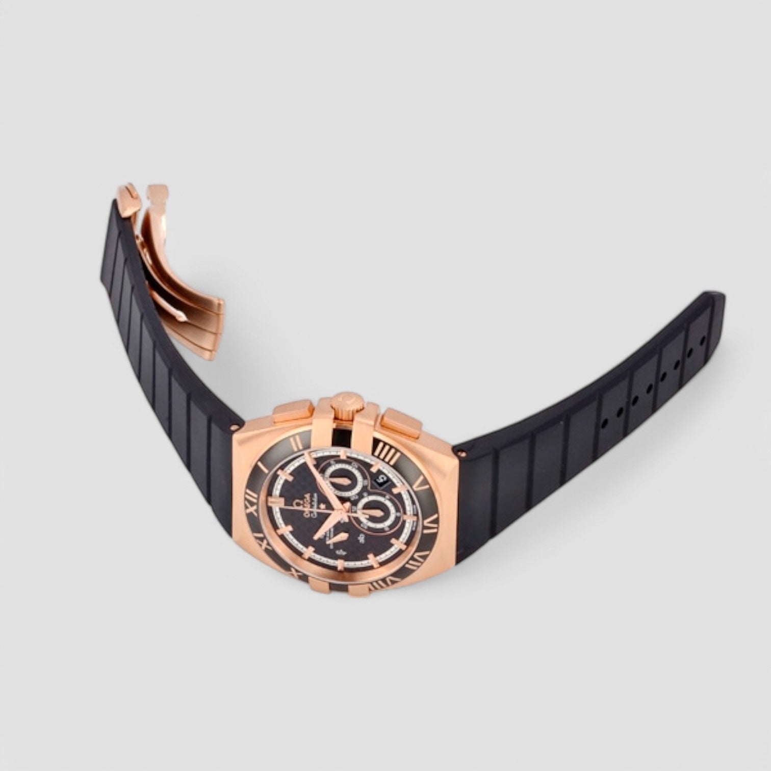 Constellation Black Dial 18kt Rose Gold Black Rubber Automatic Men's Watch