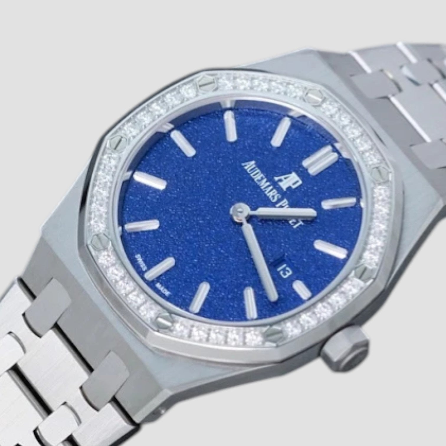 Royal Oak Quartz Steel Frosted Dial Diamond Bezel 33mm