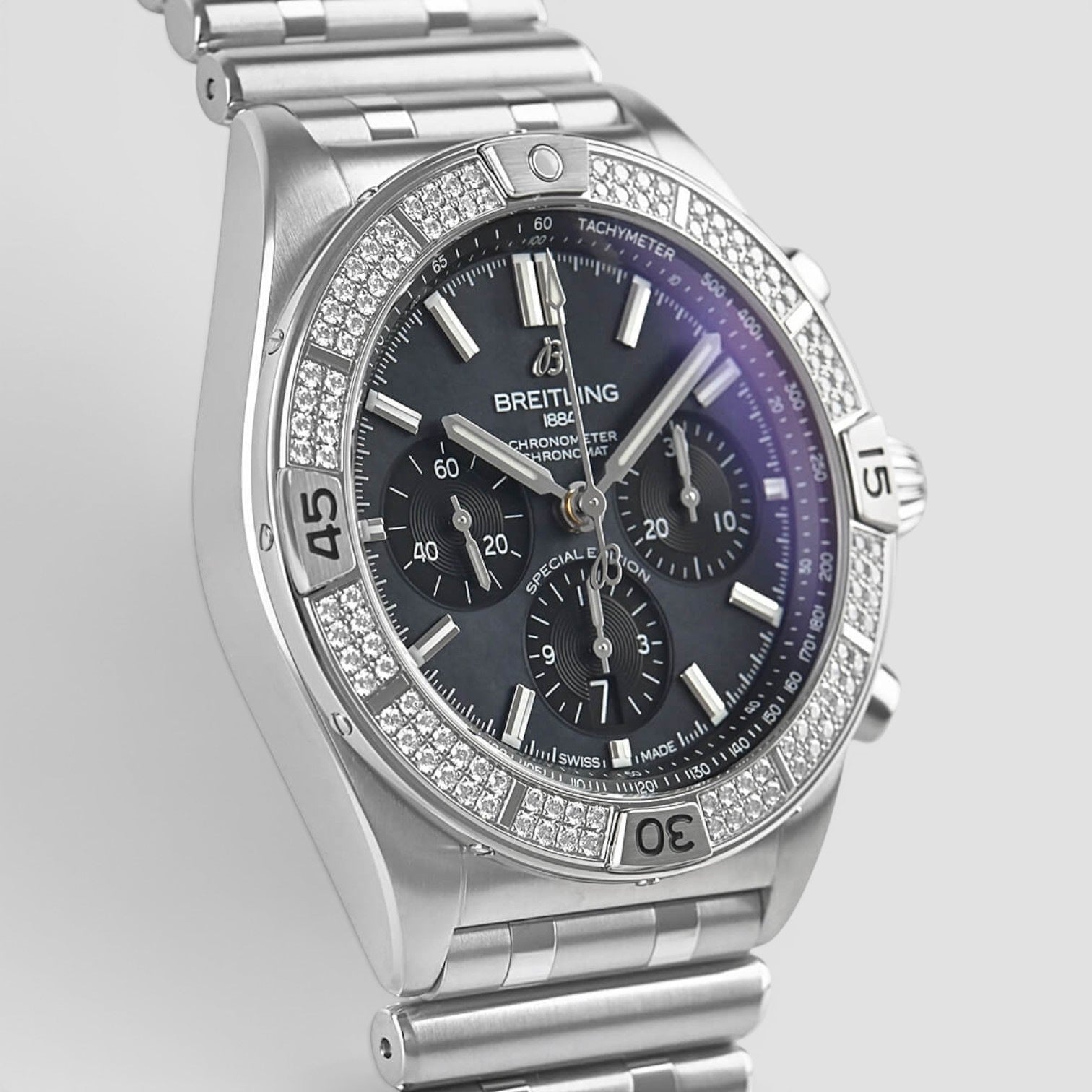Chronomat B01 42 Japan Edition