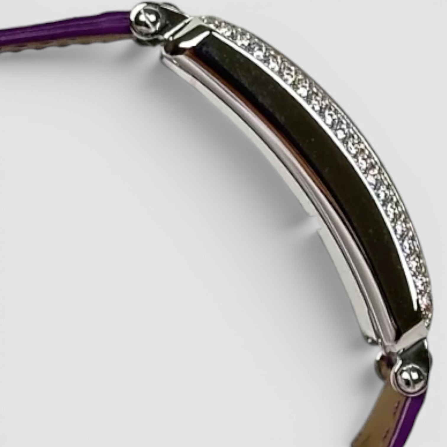 Long Island 26mm Quartz Mother-of-Pearl Violet Dial