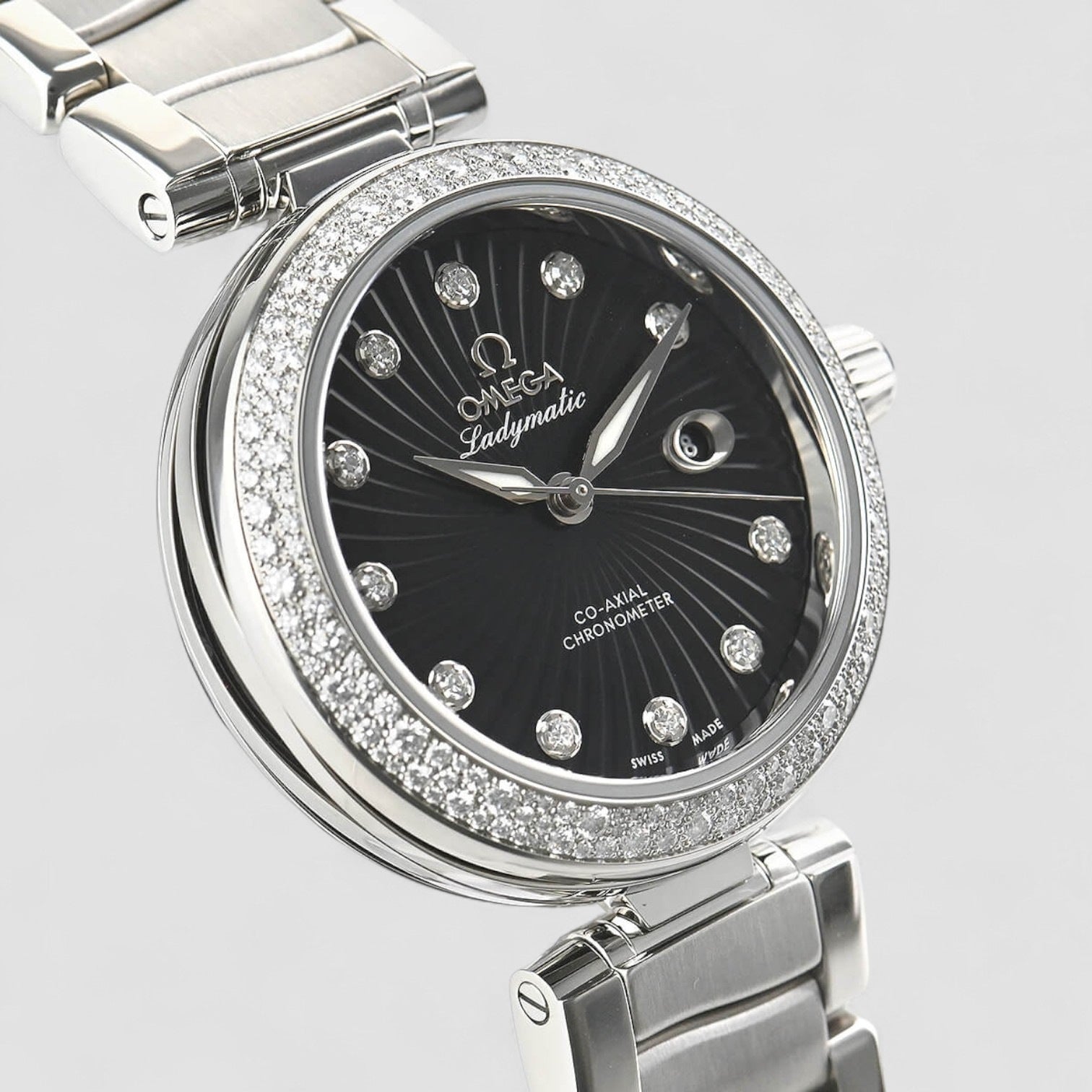 Deville Black Wave-patterned Diamond Dial Automatic Ladies Watch