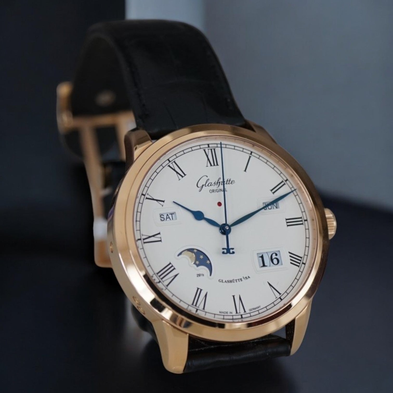 Senator Perpetual Calendar