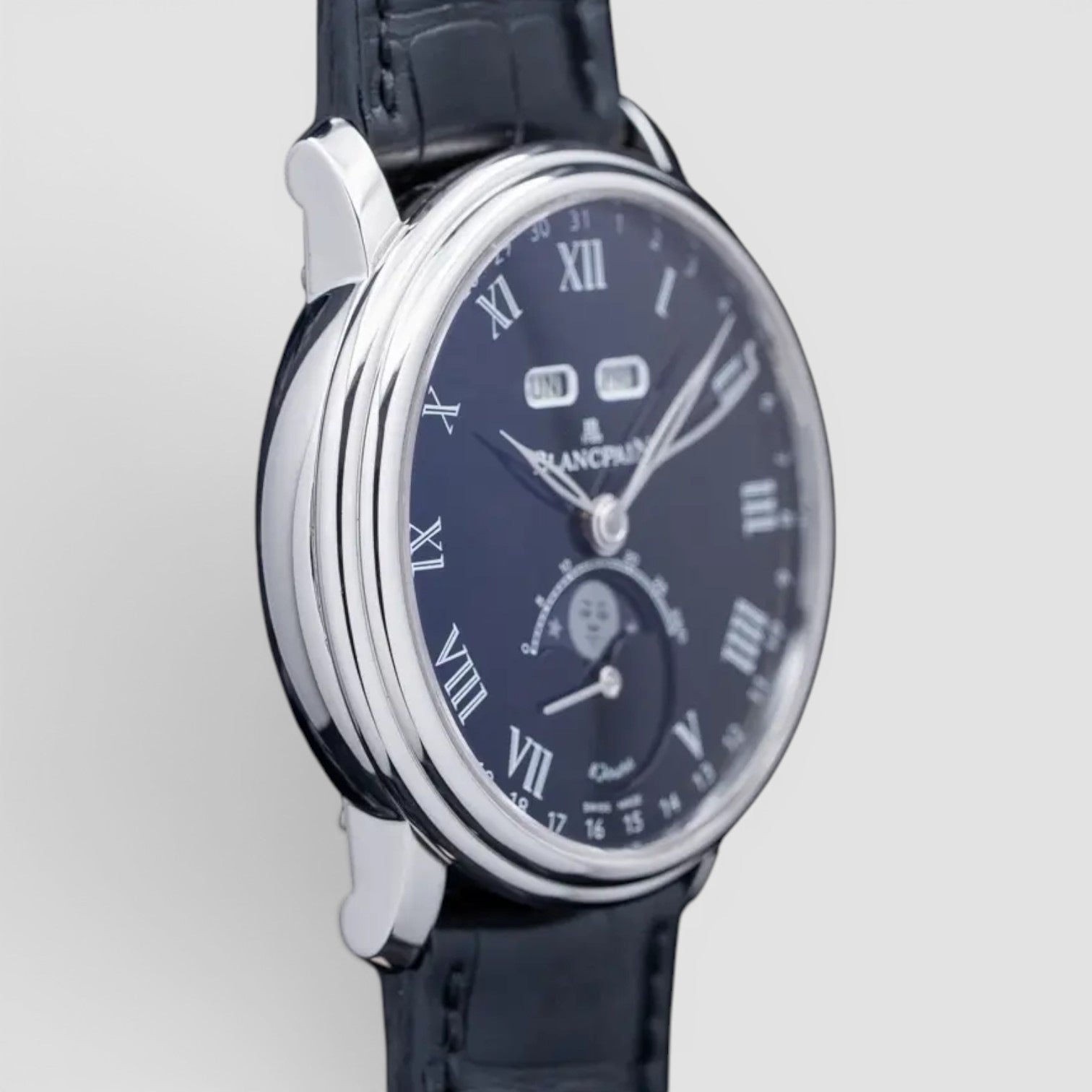 Villeret Quantième Complet 8 Jours Platinum Black Dial