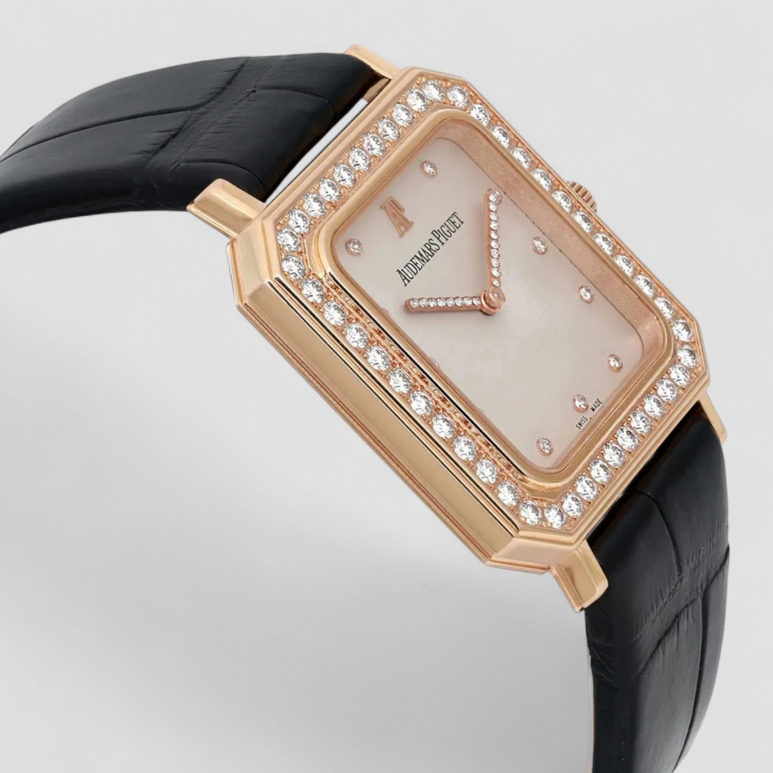 Rose Gold Diamonds Cream Dial Watch 29MM