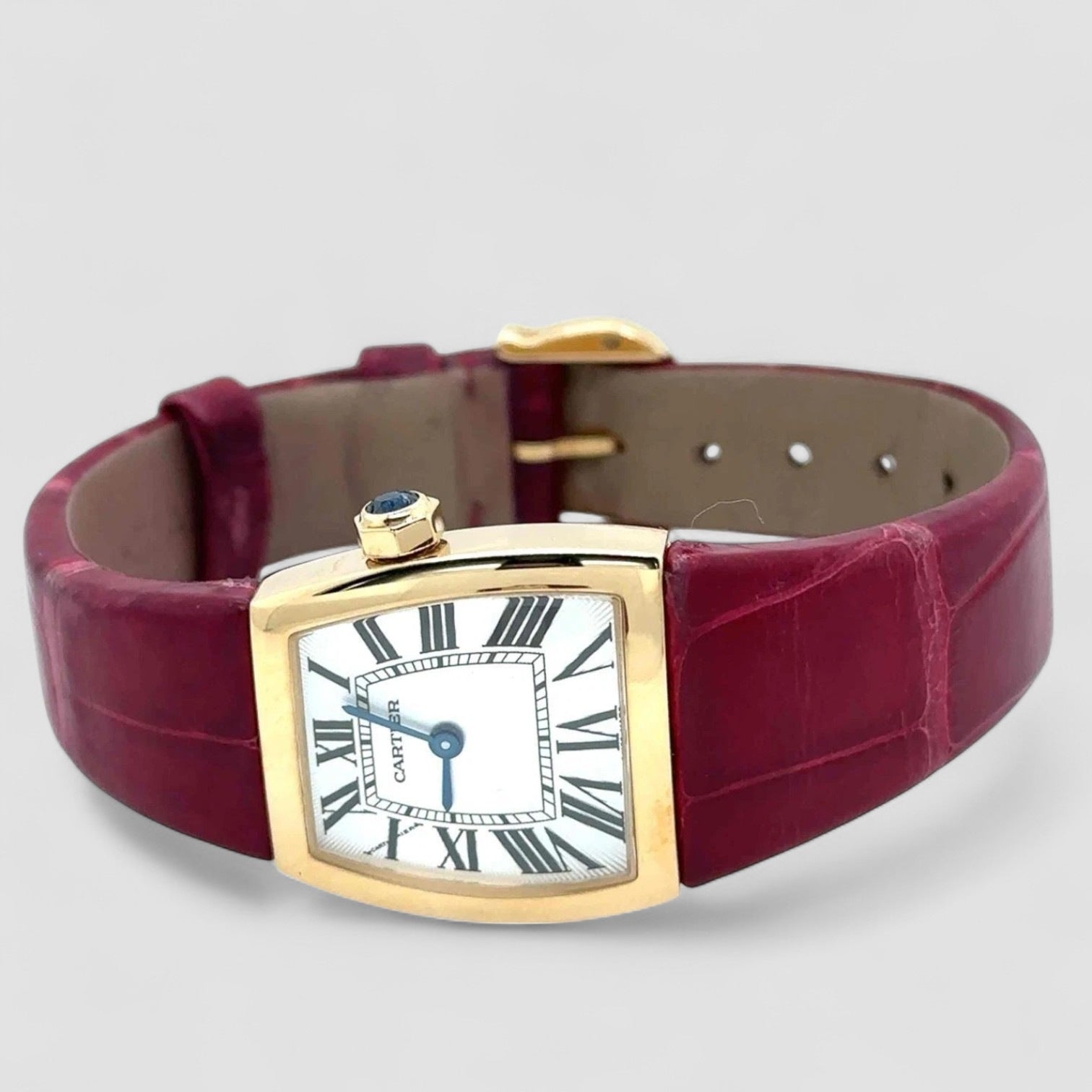 La Dona Small Model Quartz 18k Yellow Gold Red Leather Ladies