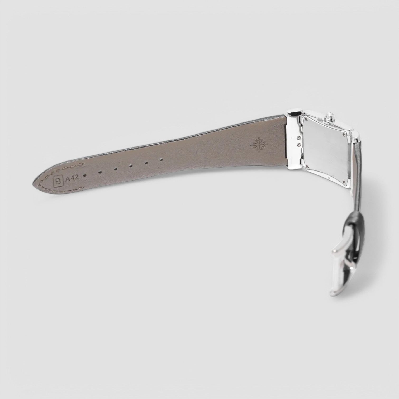 Twenty~4 Ladies Medium 32 x 30mm Grey Diamond Roman White Gold