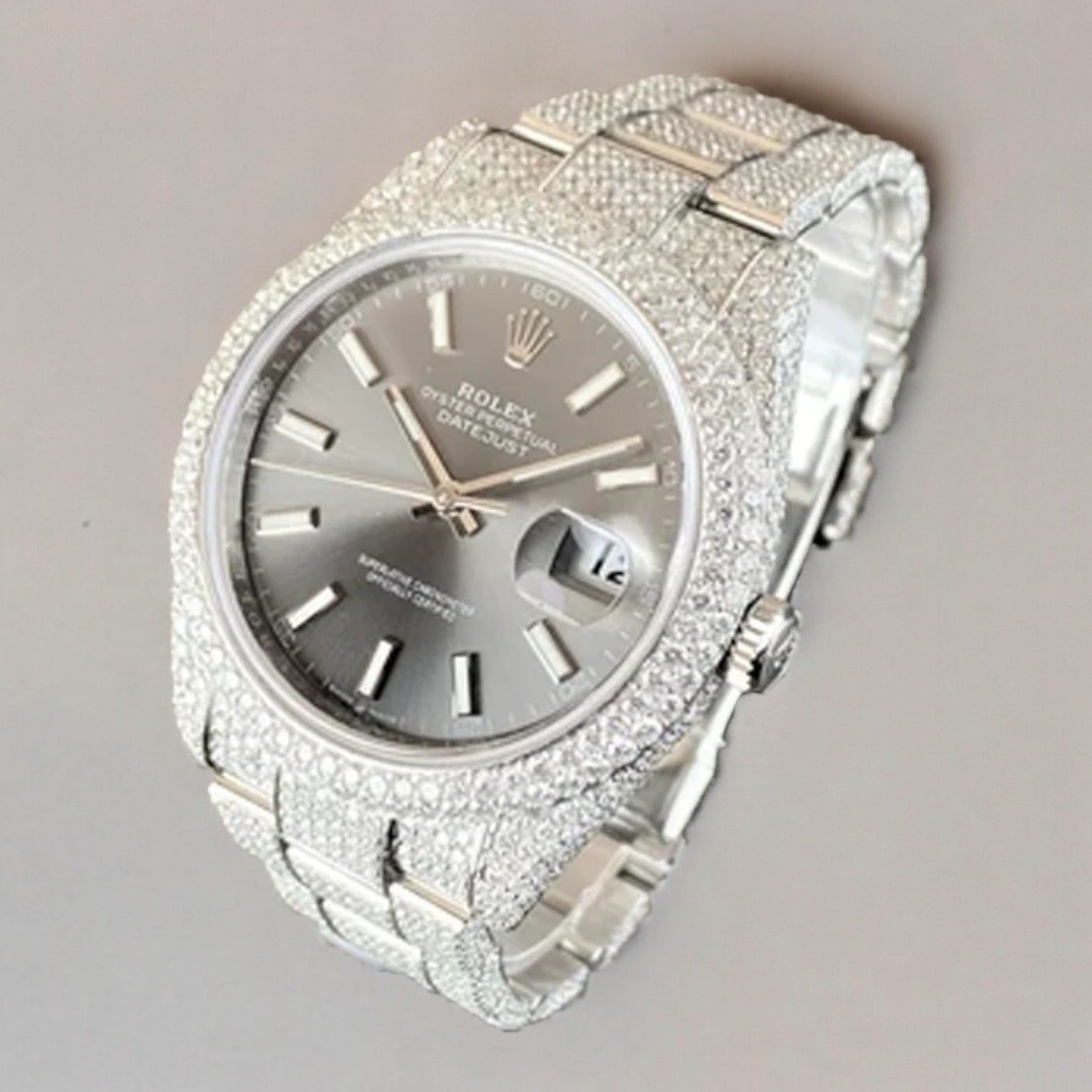 Datejust 41 Full Iced out – Diamonds – Grey Dial – Oyster