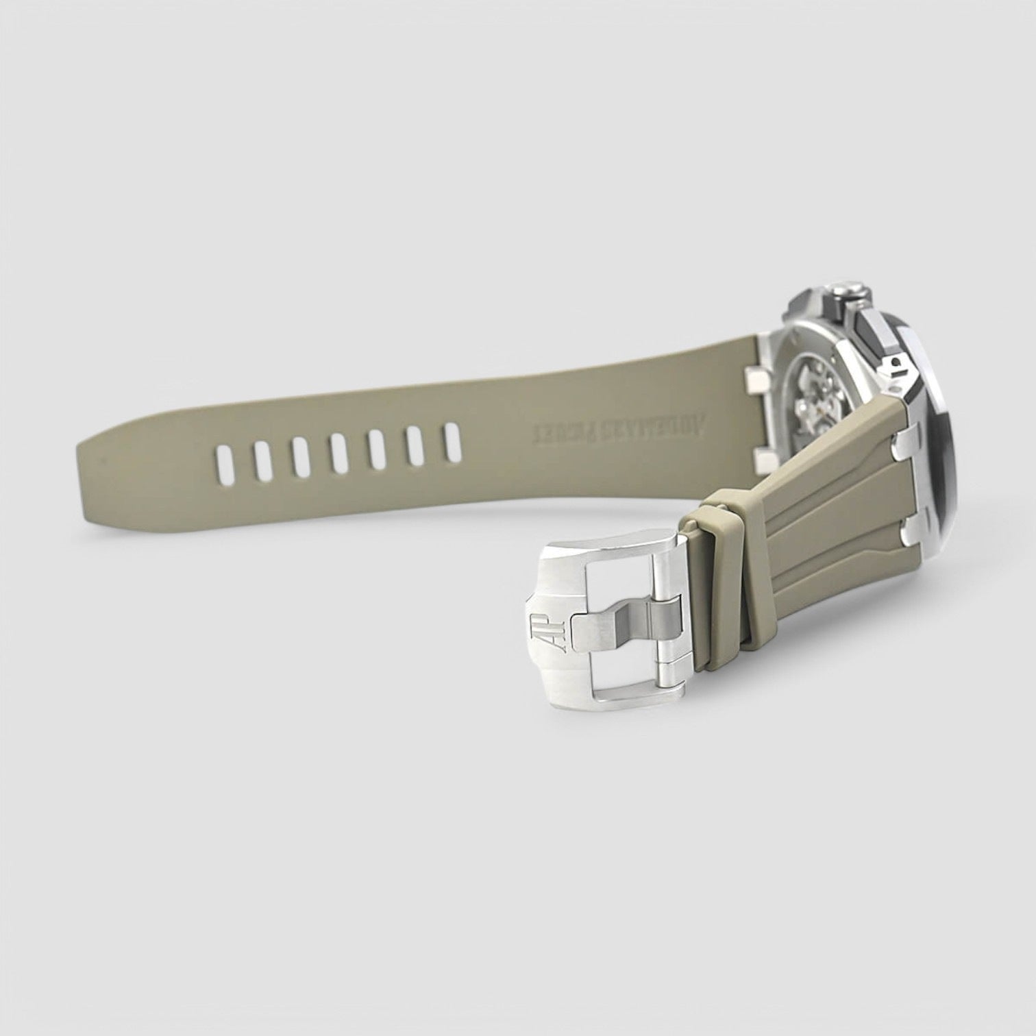 Royal Oak Offshore Smoked Dial