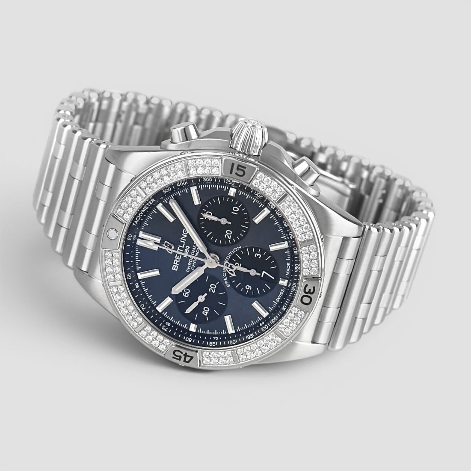 Chronomat B01 42 Japan Edition