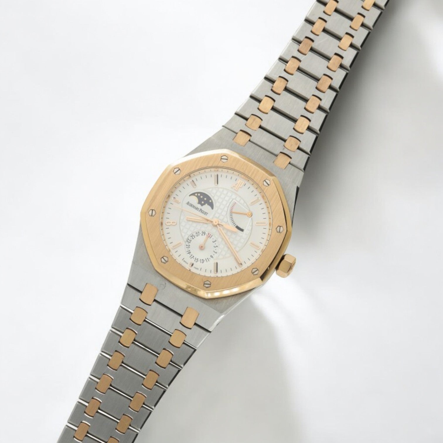 Royal Oak Pride of China Silver Limited