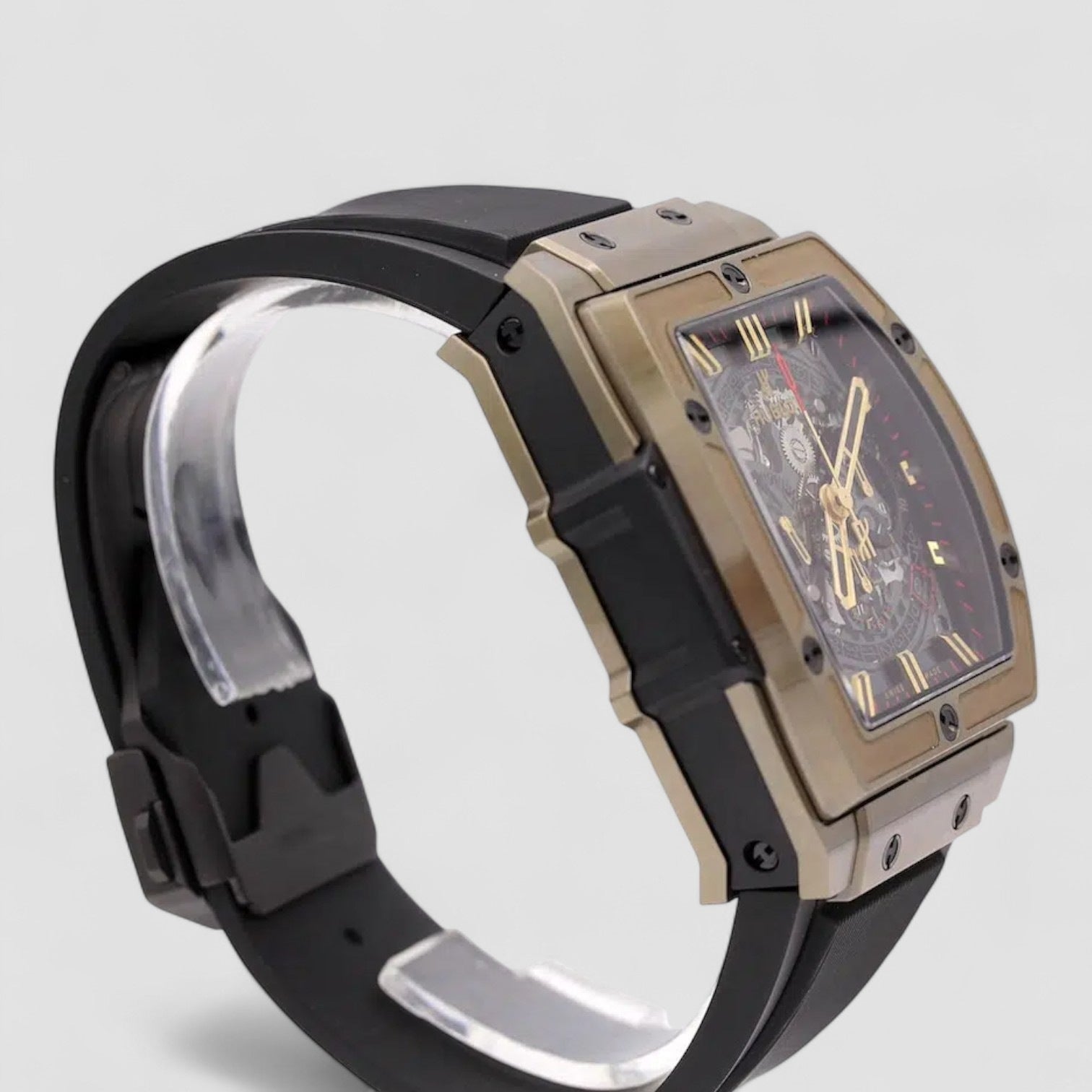 Shaped Spirit of Big Bang Chronograph Full Magic Gold 45mm