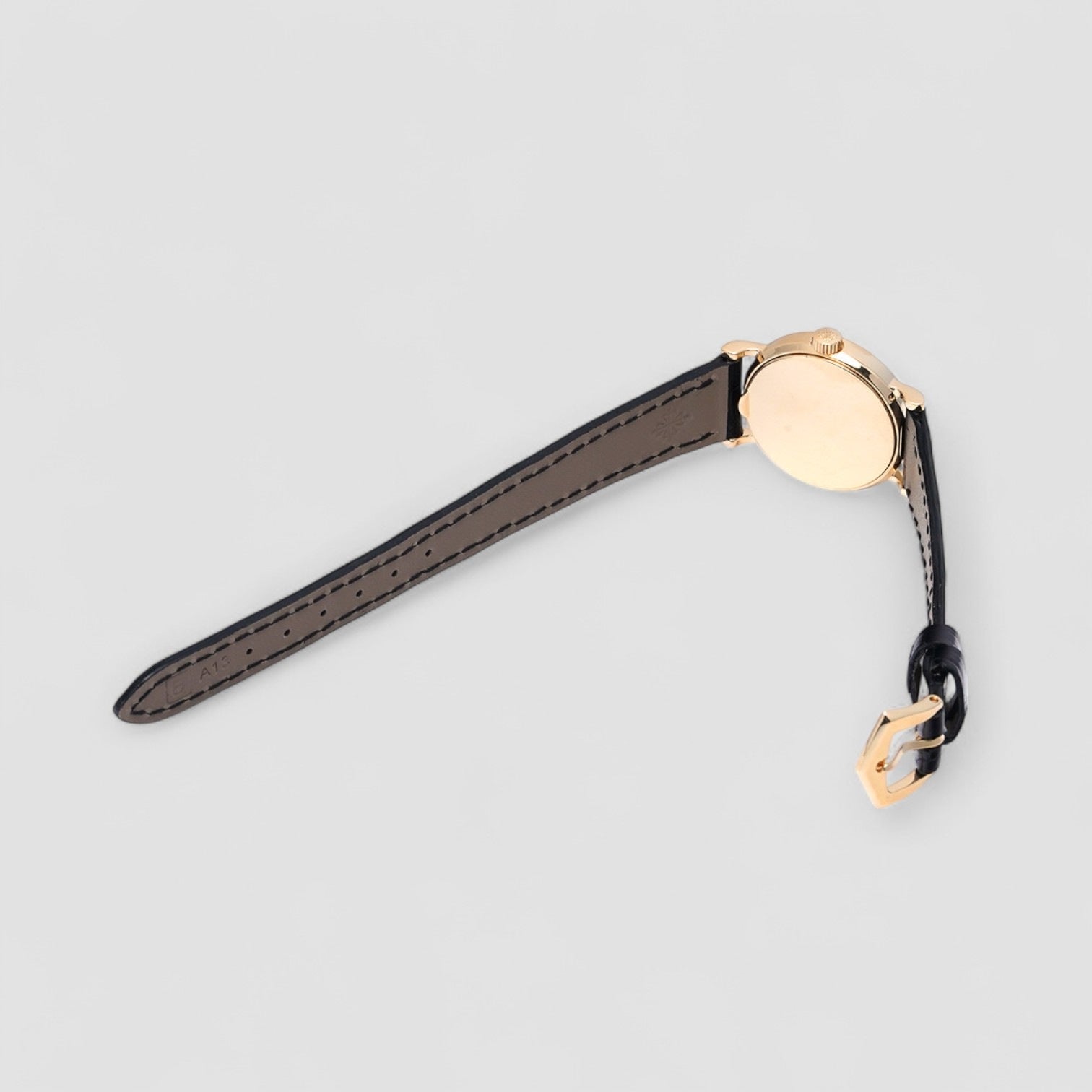 Ladies Calatrava 18K Yellow Manual Wind