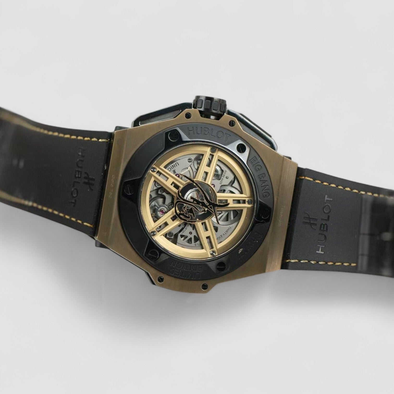 Ferrari Titanium Carbon Chrono