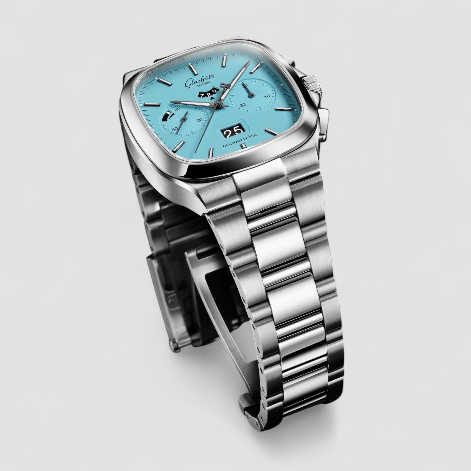 Seventies Chronograph Panorama Date Mens Watch