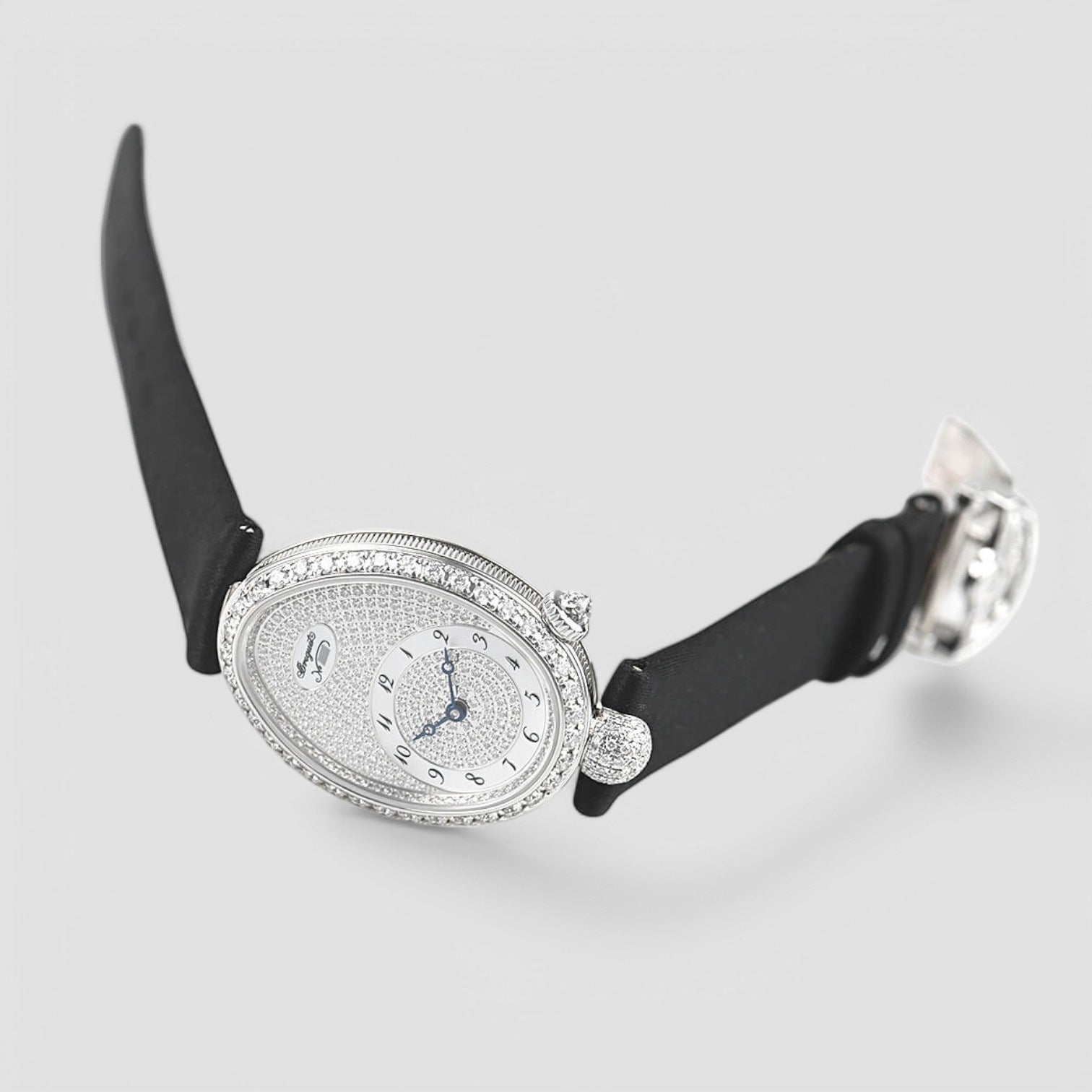 Reine De Naples White Gold
