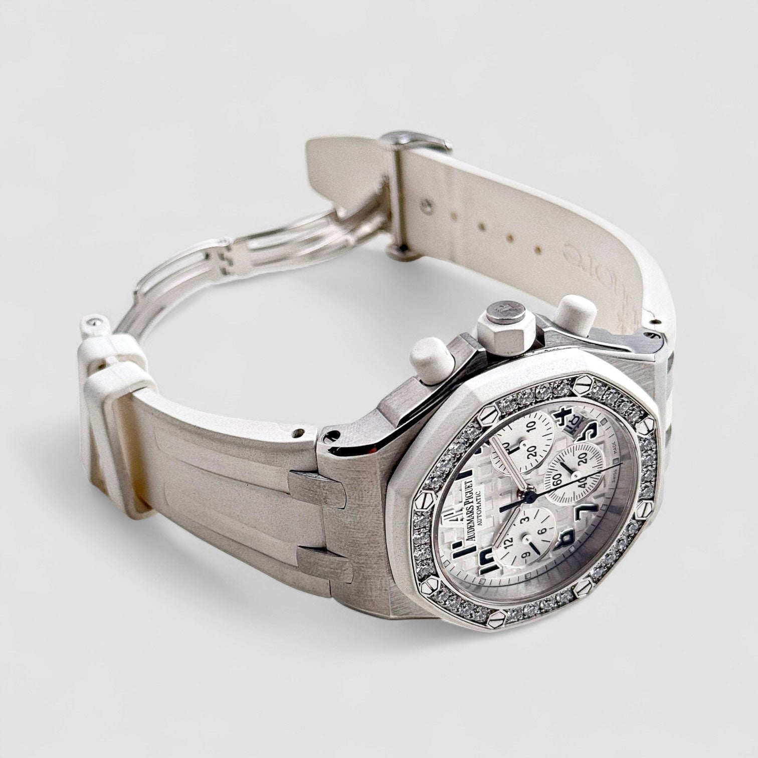 Royal Oak Offshore Stainless Steel White Dial 37mm