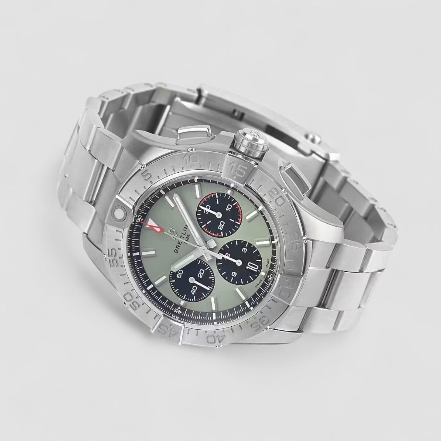 Avenger B01 Chronograph 44