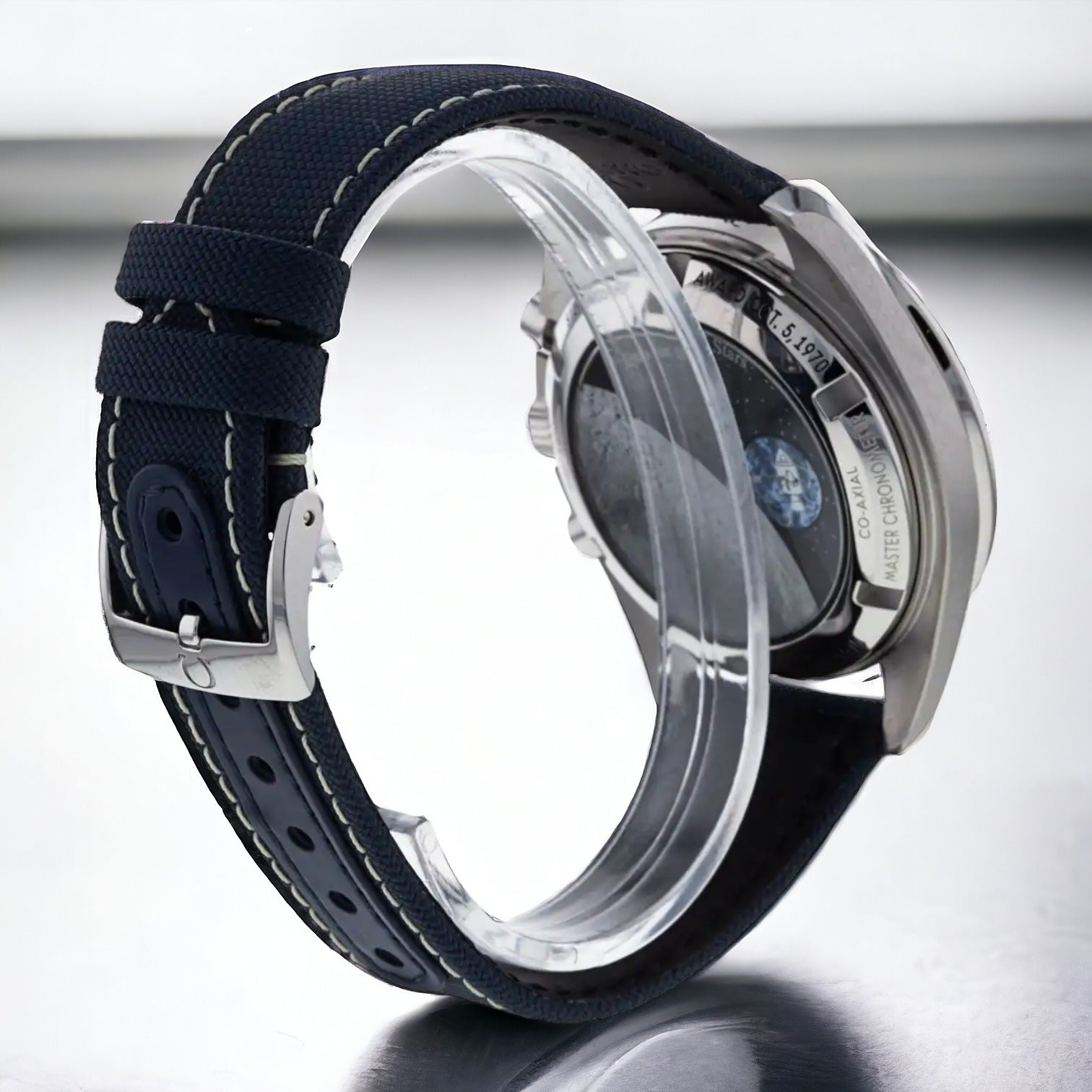 Speedmaster 'Silver Snoopy Award'