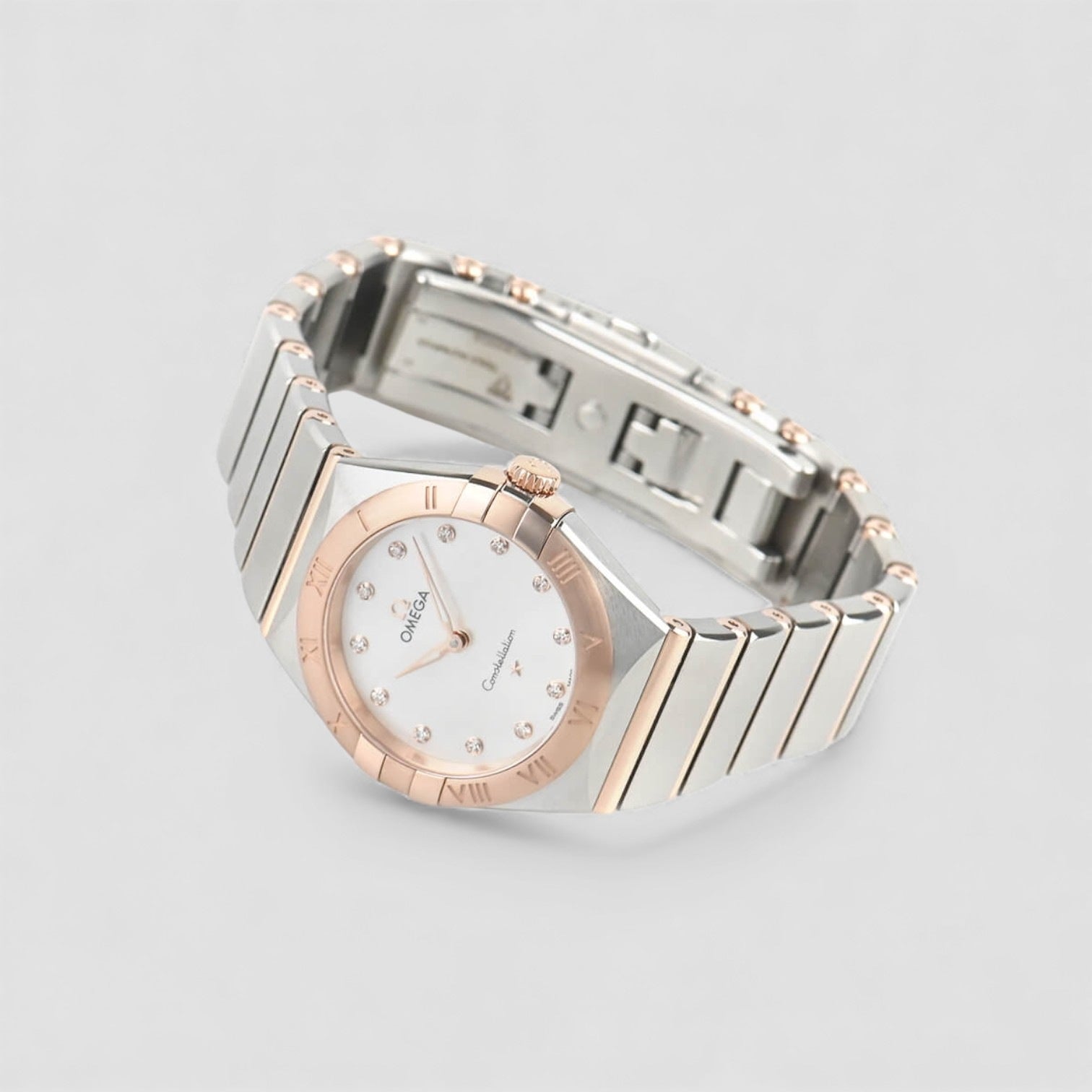 Constellation Manhattan Quartz